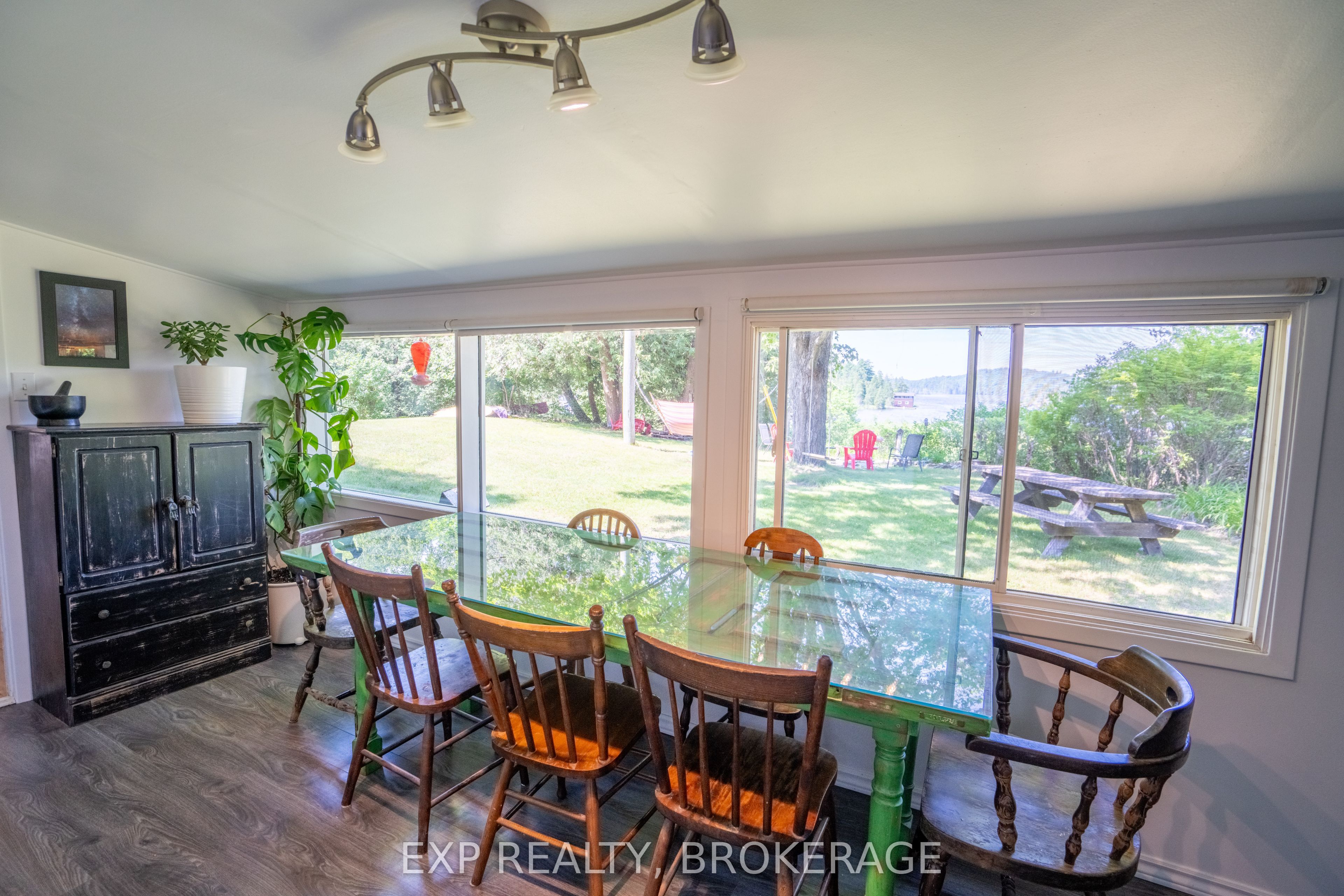 1026 Arcol Road Property Photo 18