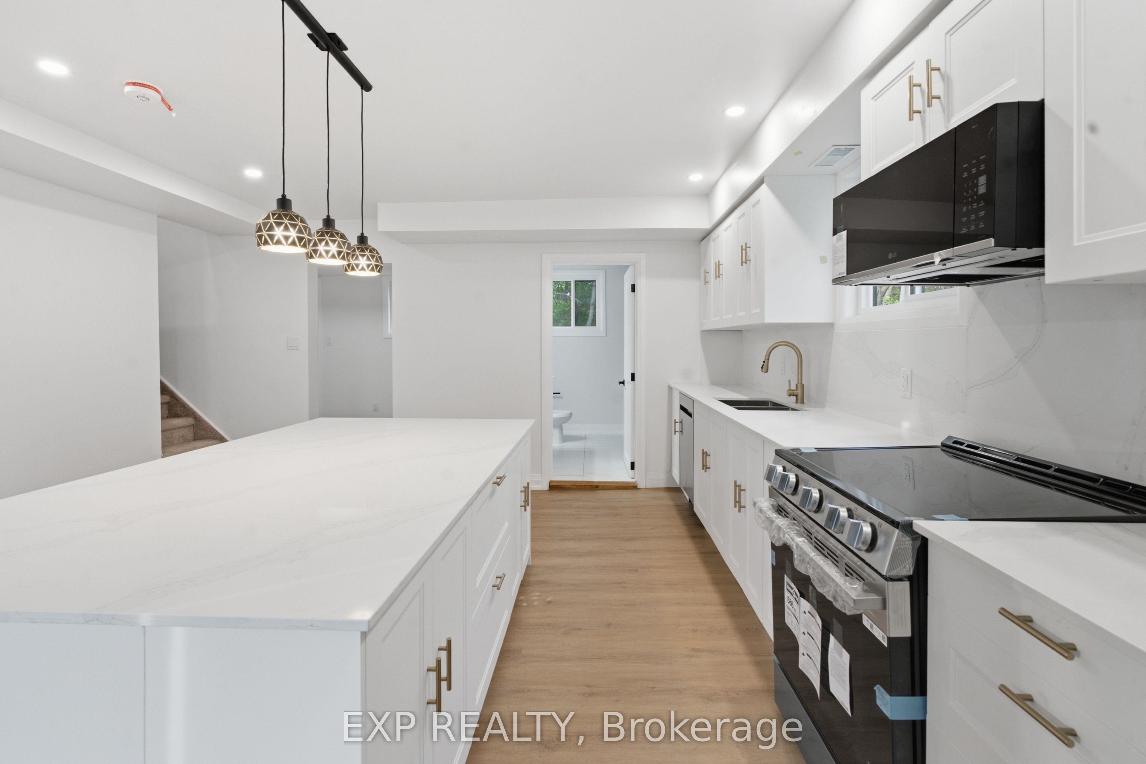 13 Elm Street Property Photo 6