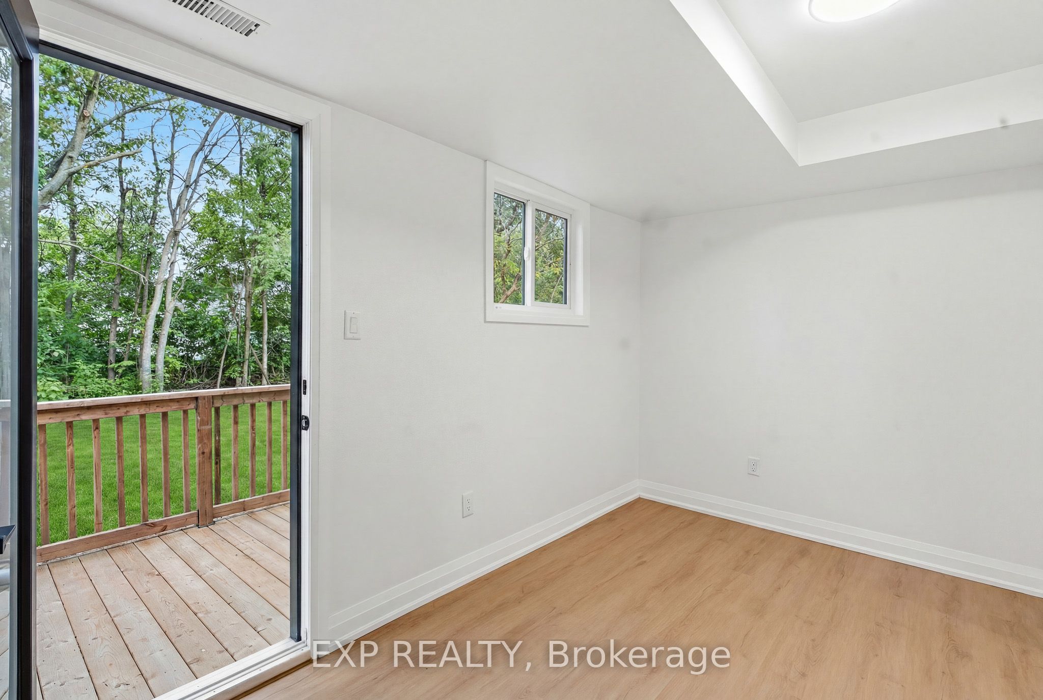 13 Elm Street Property Photo 33