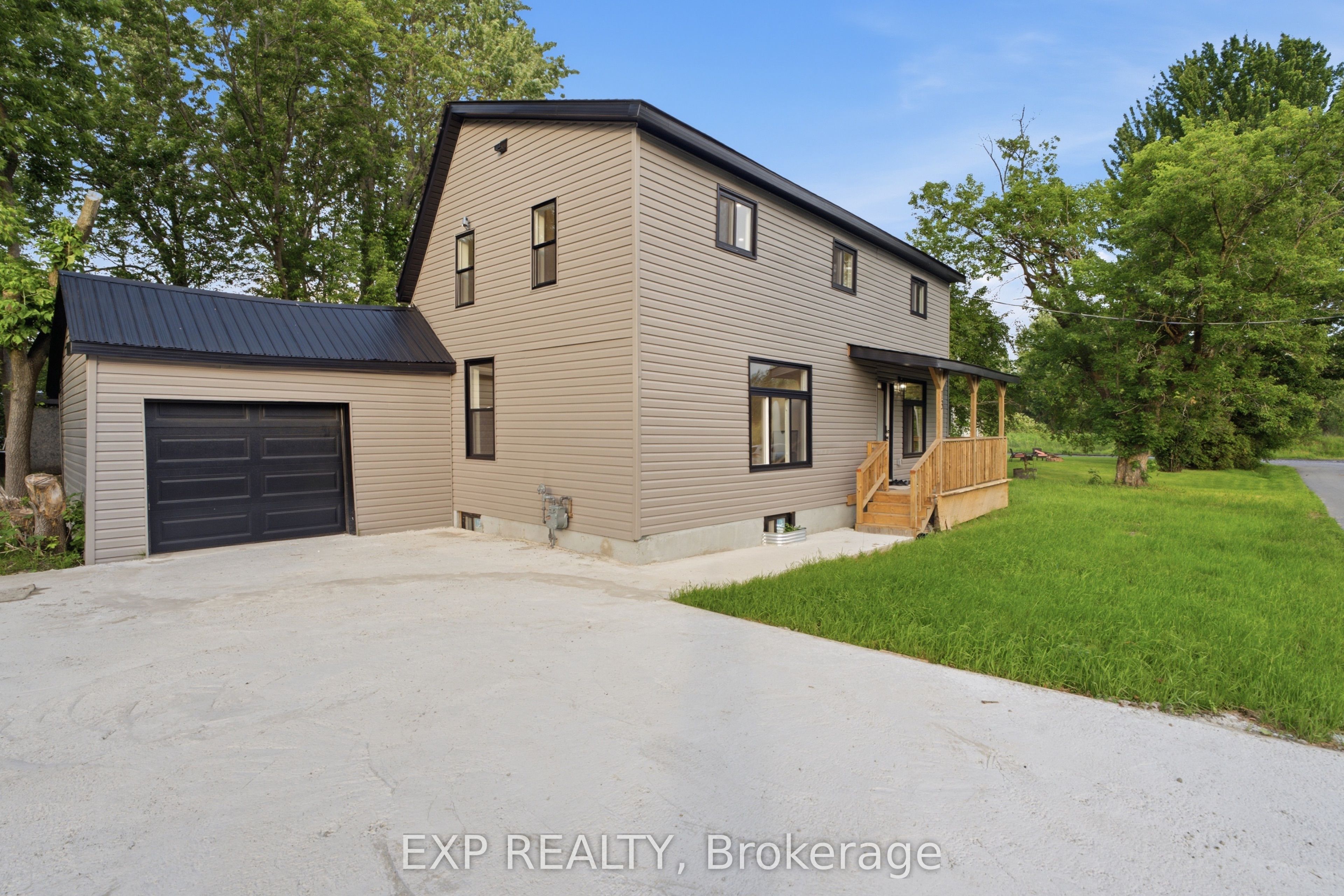 13 Elm Street Property Photo 38