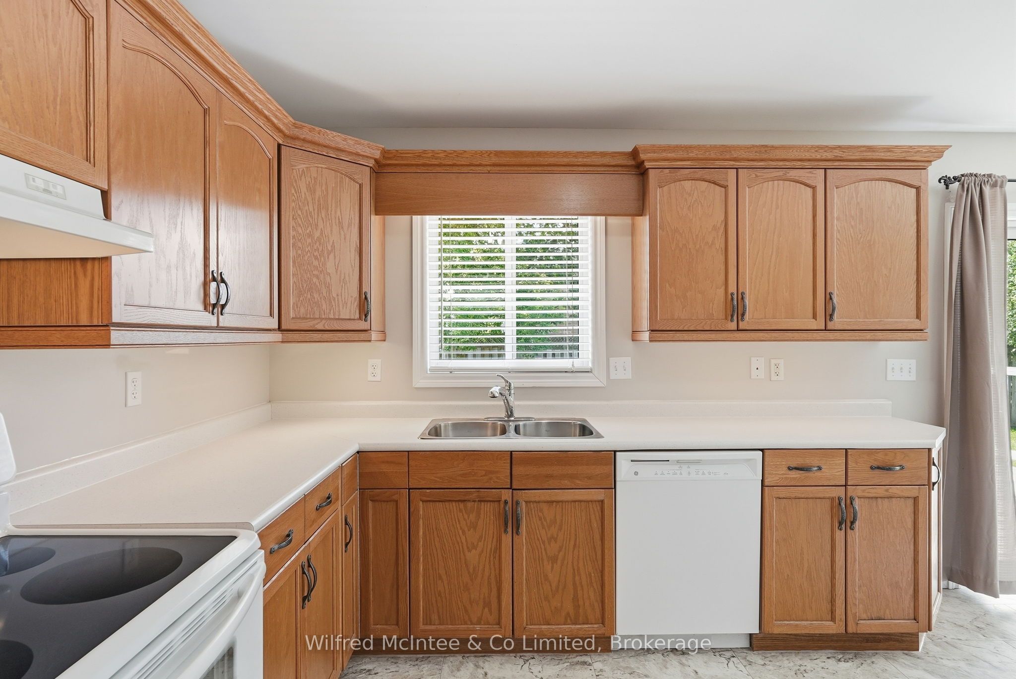 757 17th Street Property Photo 14