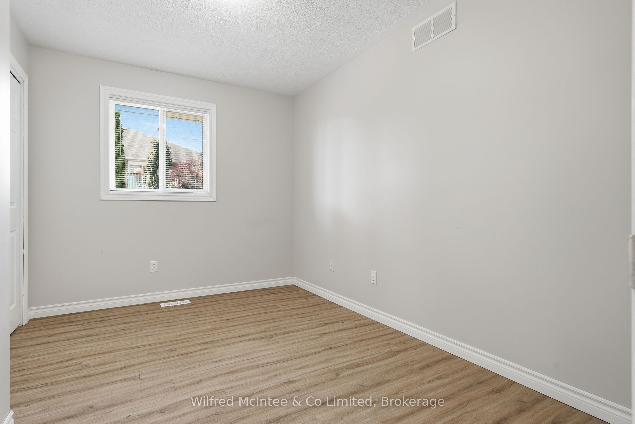 757 17th Street Property Photo 15