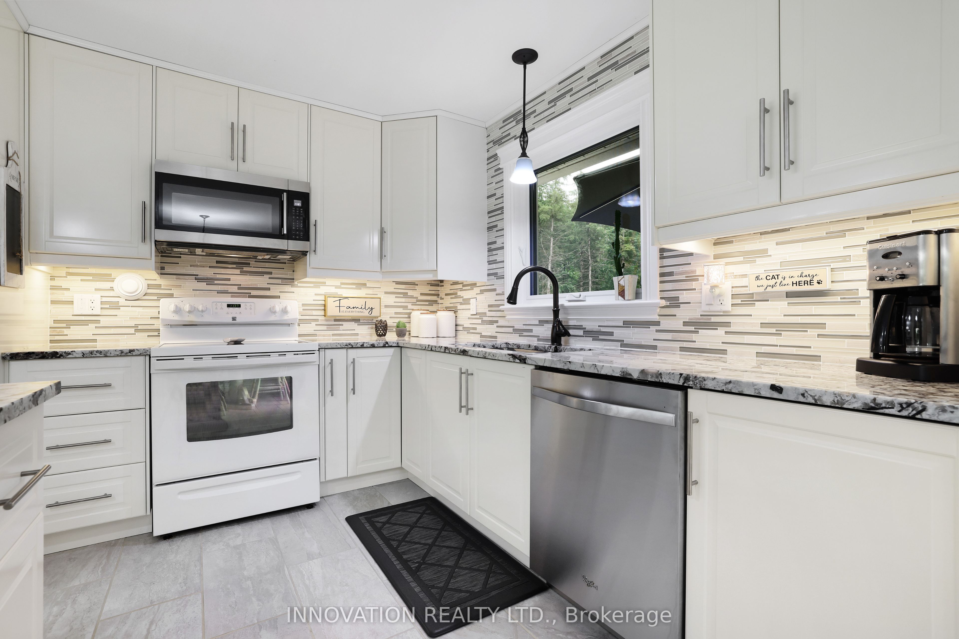 2820 Tompkins Road Property Photo 10