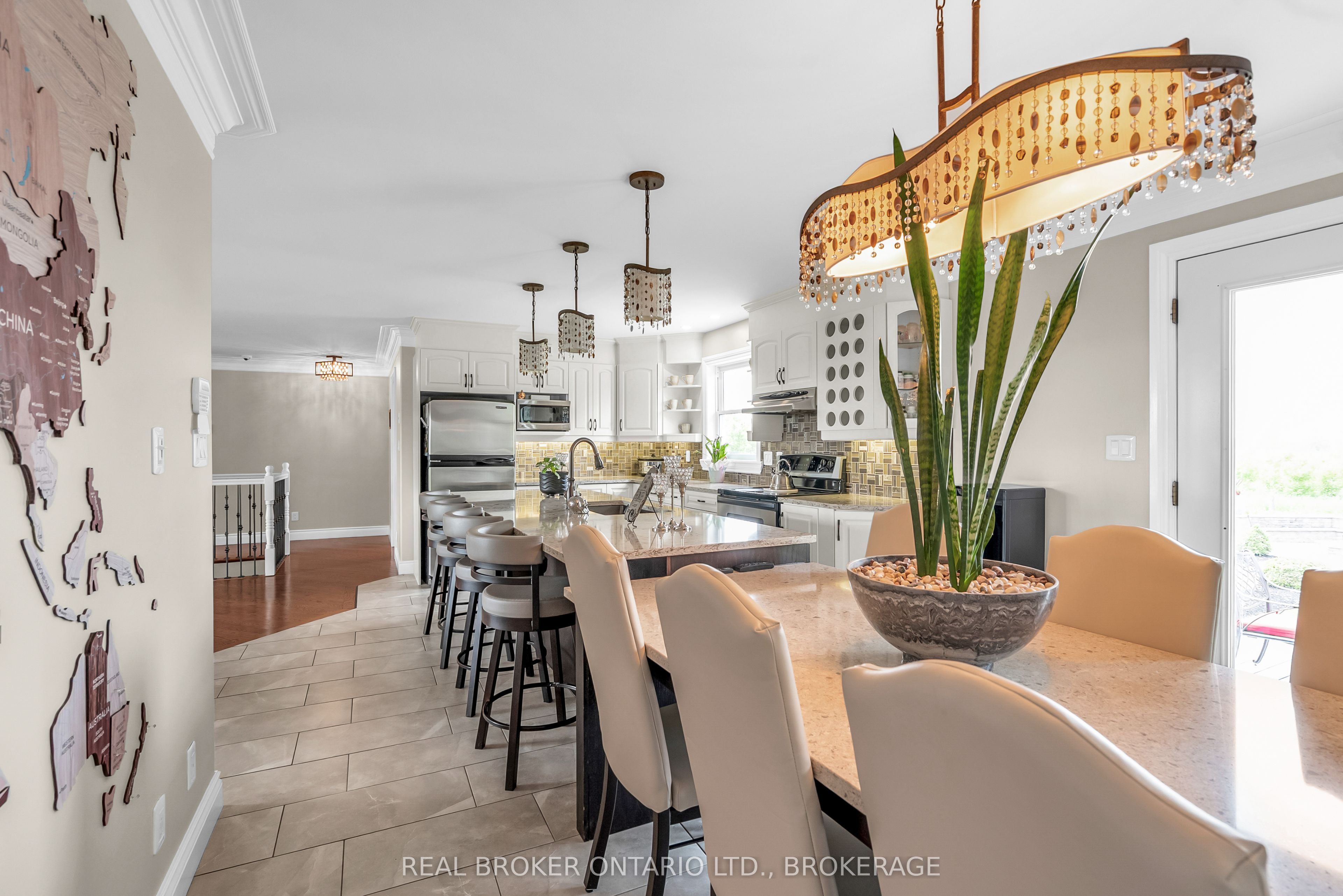 17623 Sandringham Road Property Photo 15