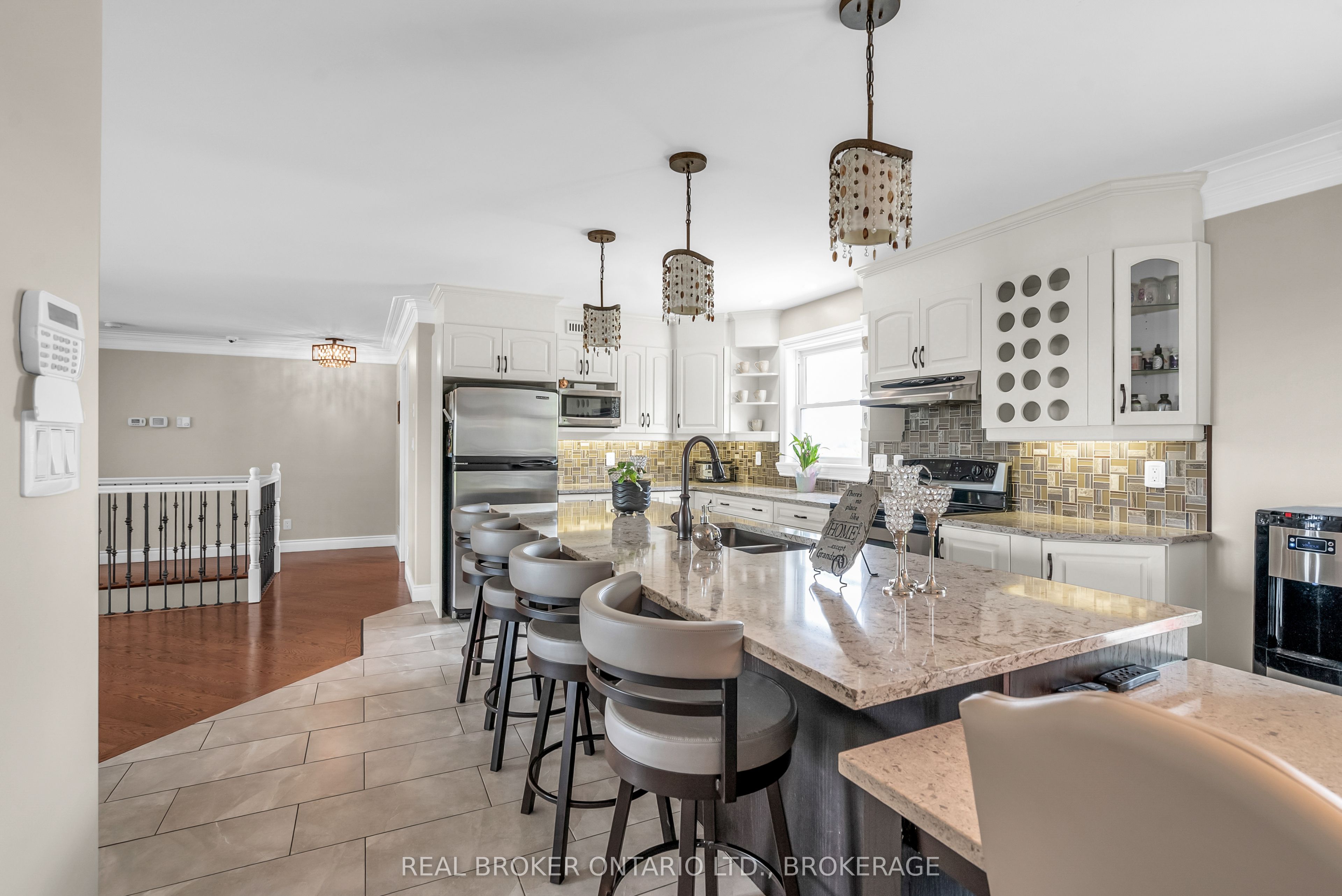17623 Sandringham Road Property Photo 16