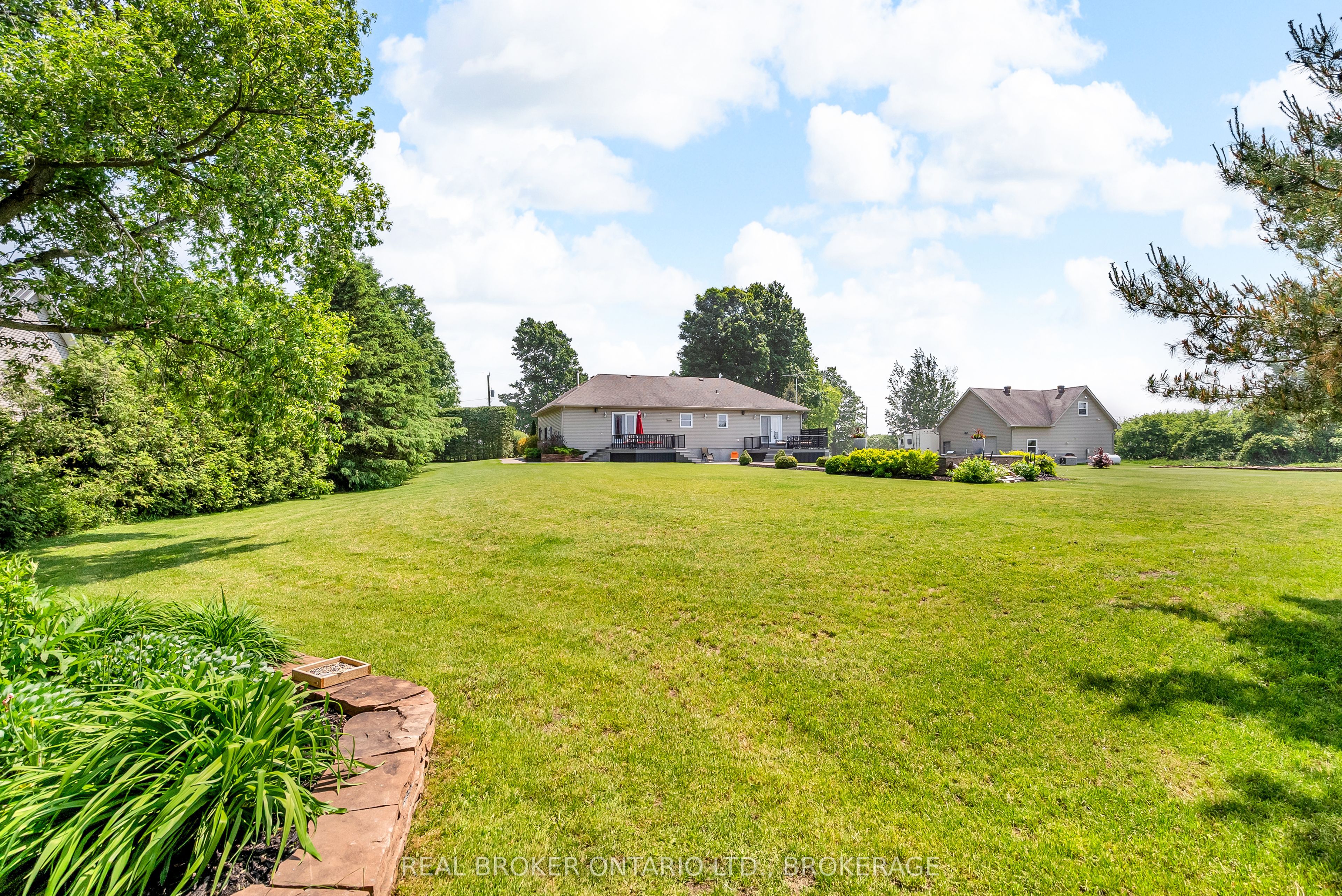 17623 Sandringham Road Property Photo 40