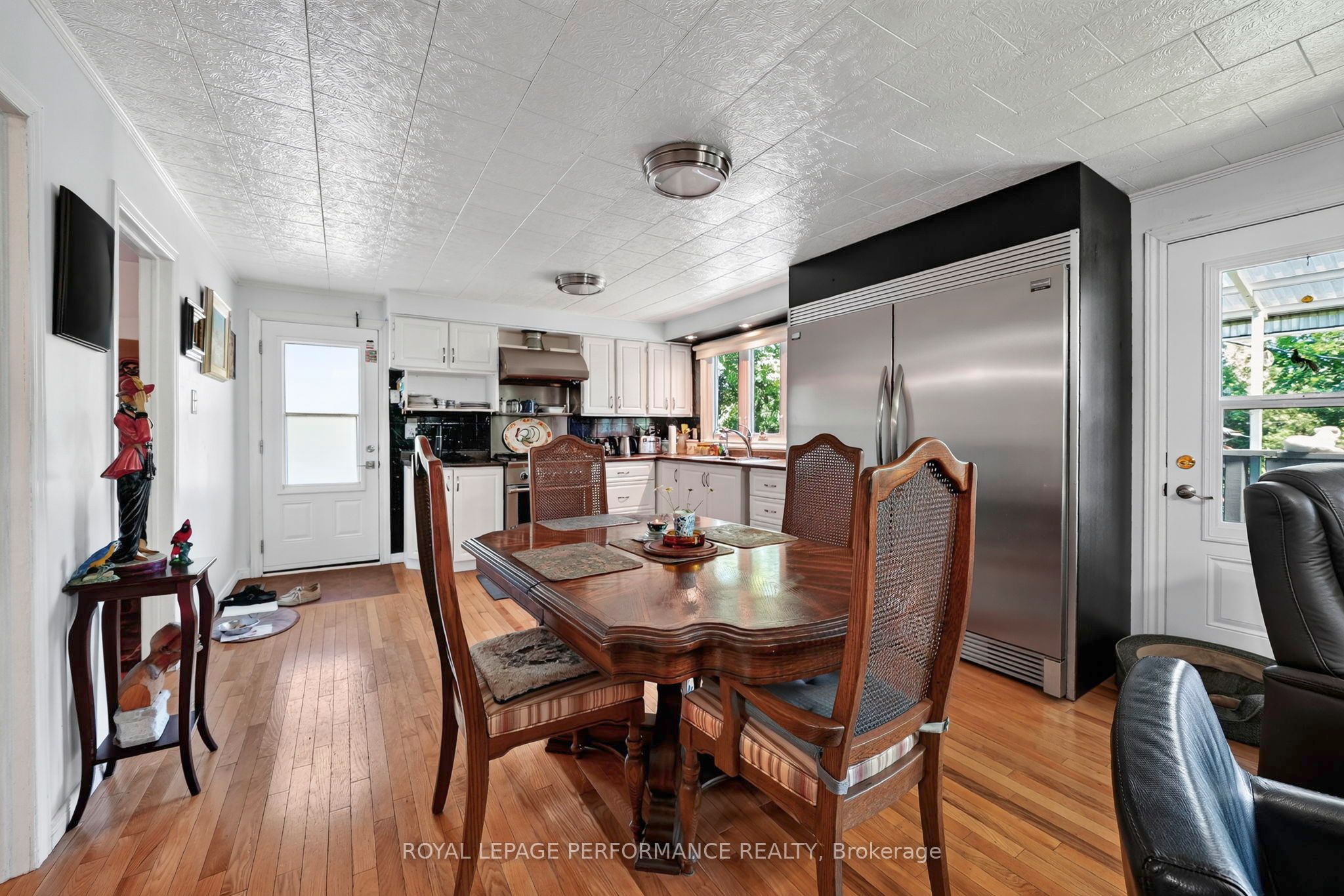22197 Parkhill Circle Property Photo 11