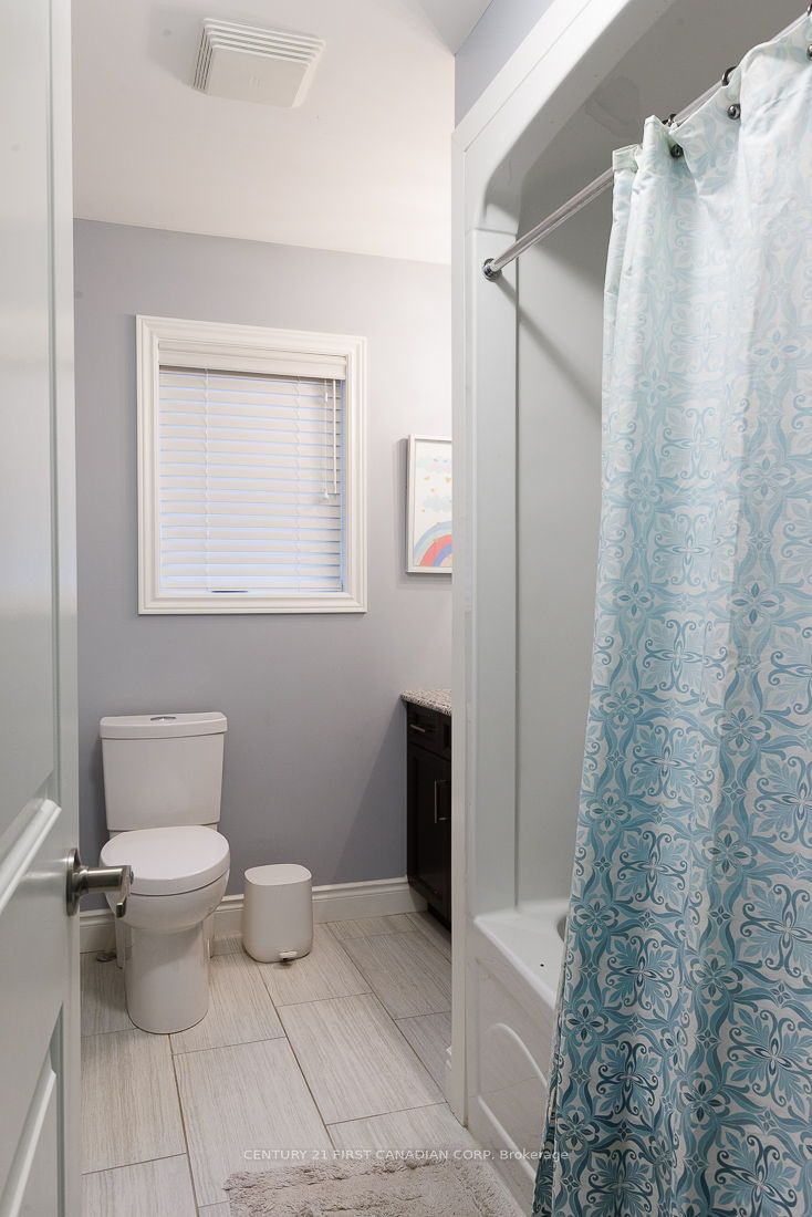 2014 Ballymote Avenue Property Photo 33