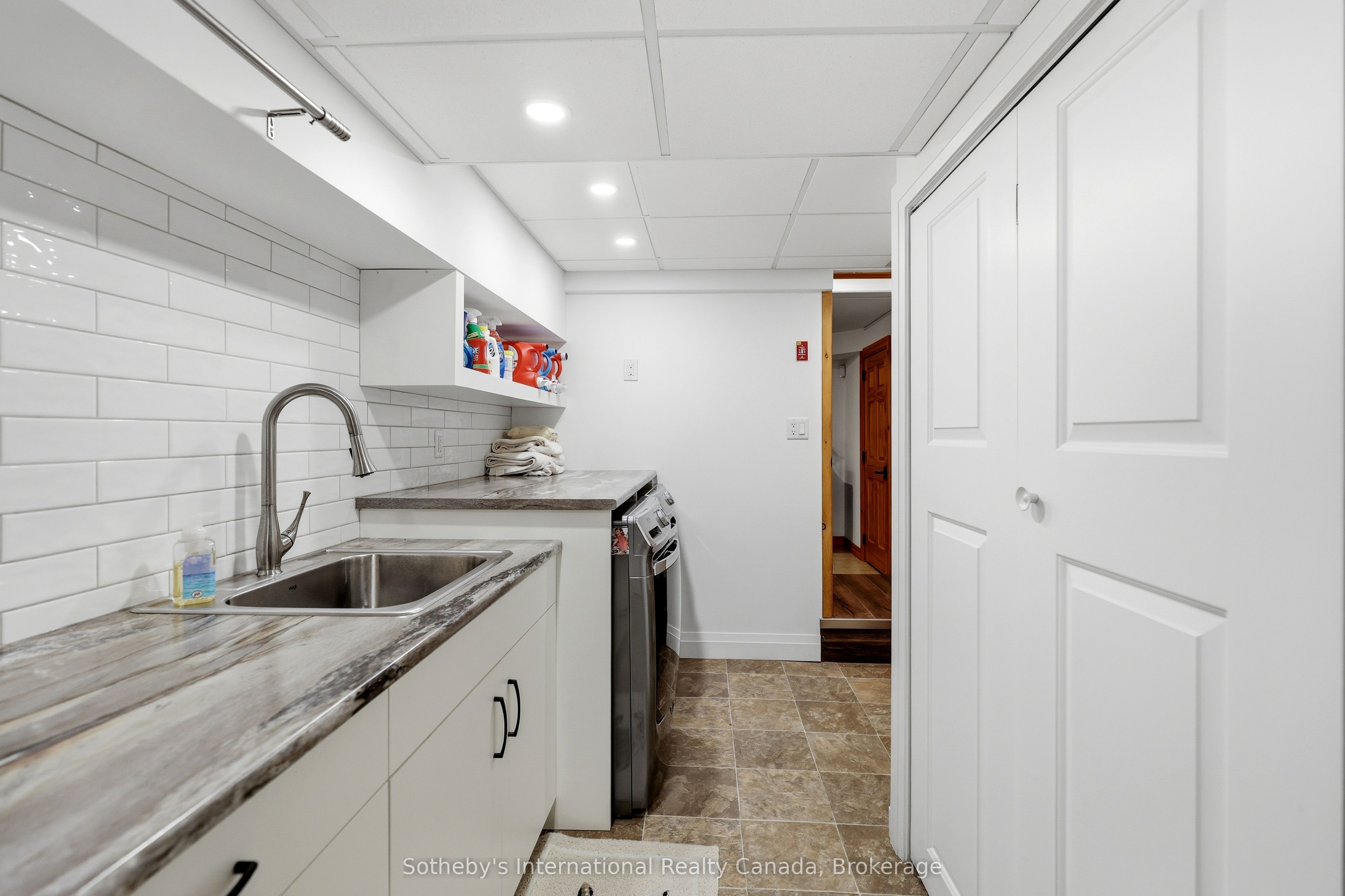44 Alagash Drive Property Photo 21