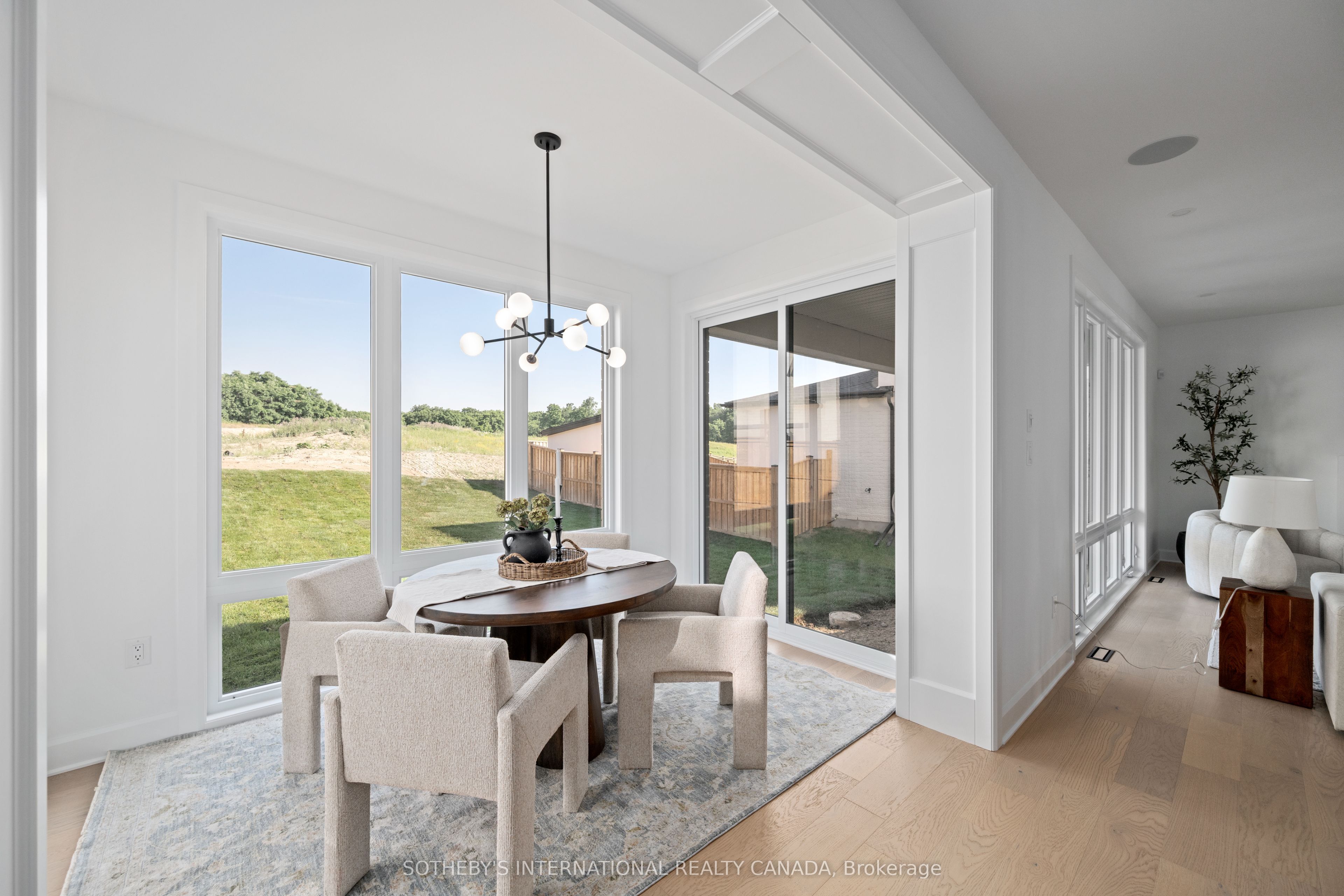 1011 Longworth Road Property Photo 11