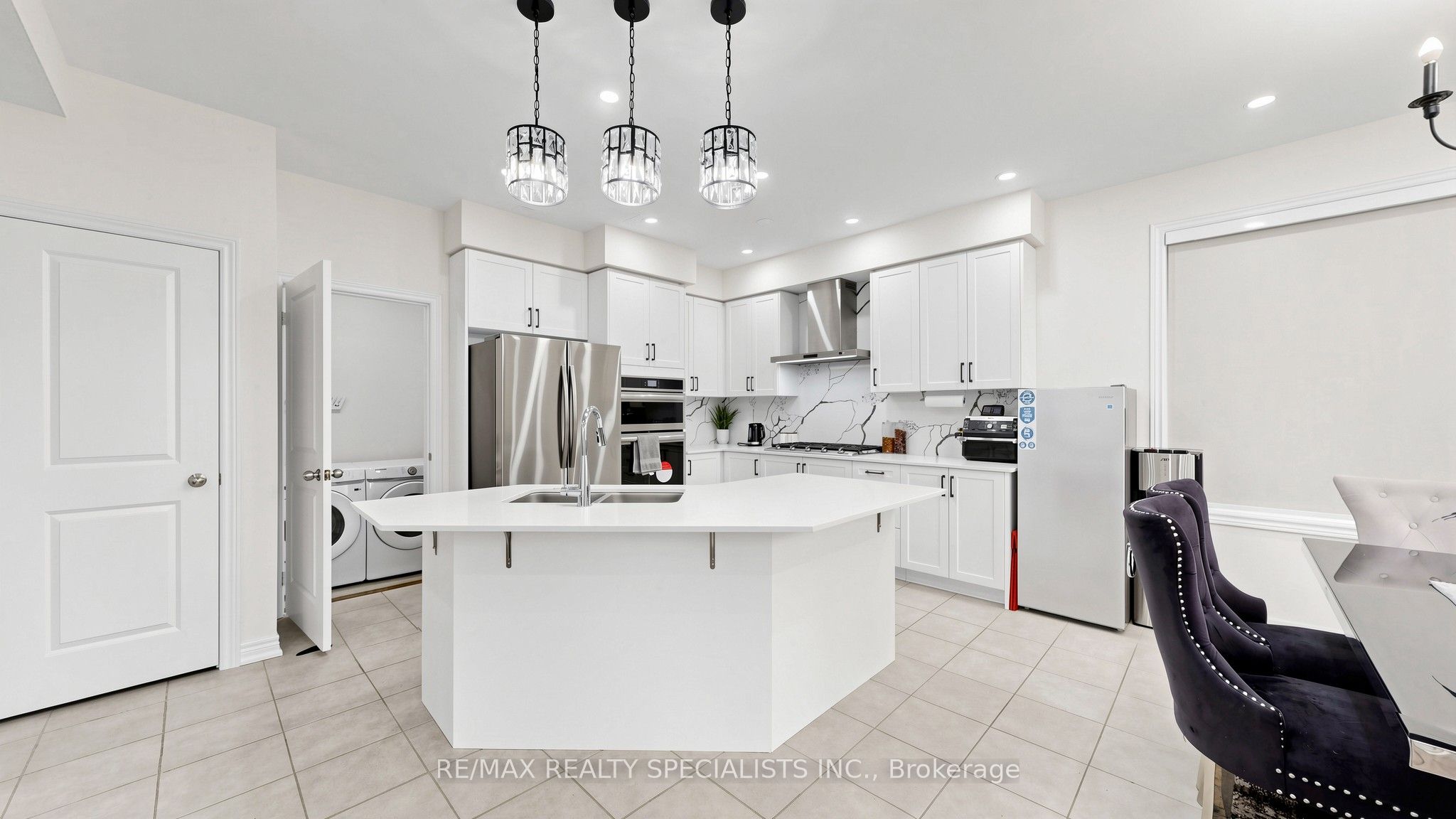 250 Chippewa Avenue Property Photo 14
