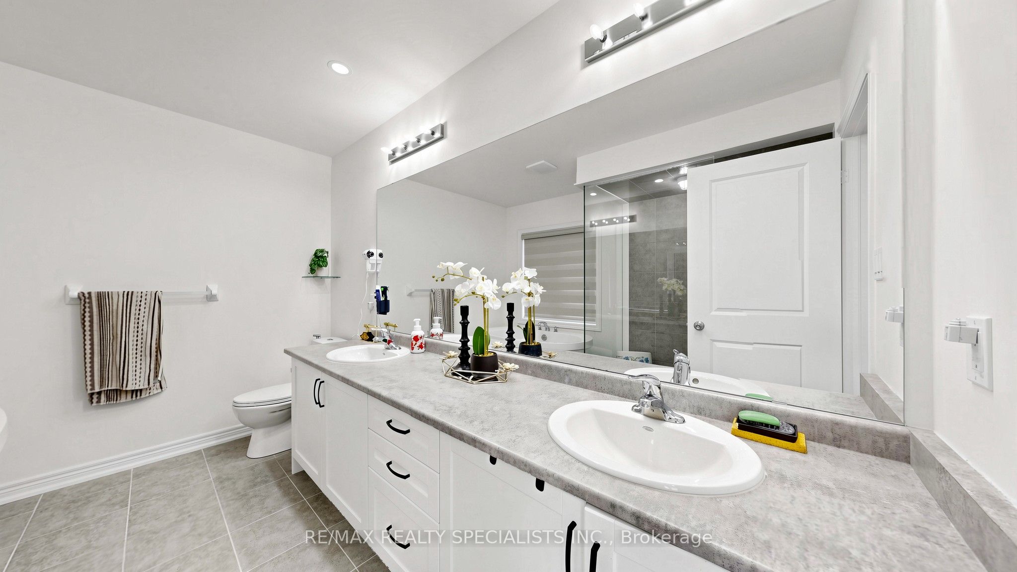 250 Chippewa Avenue Property Photo 27