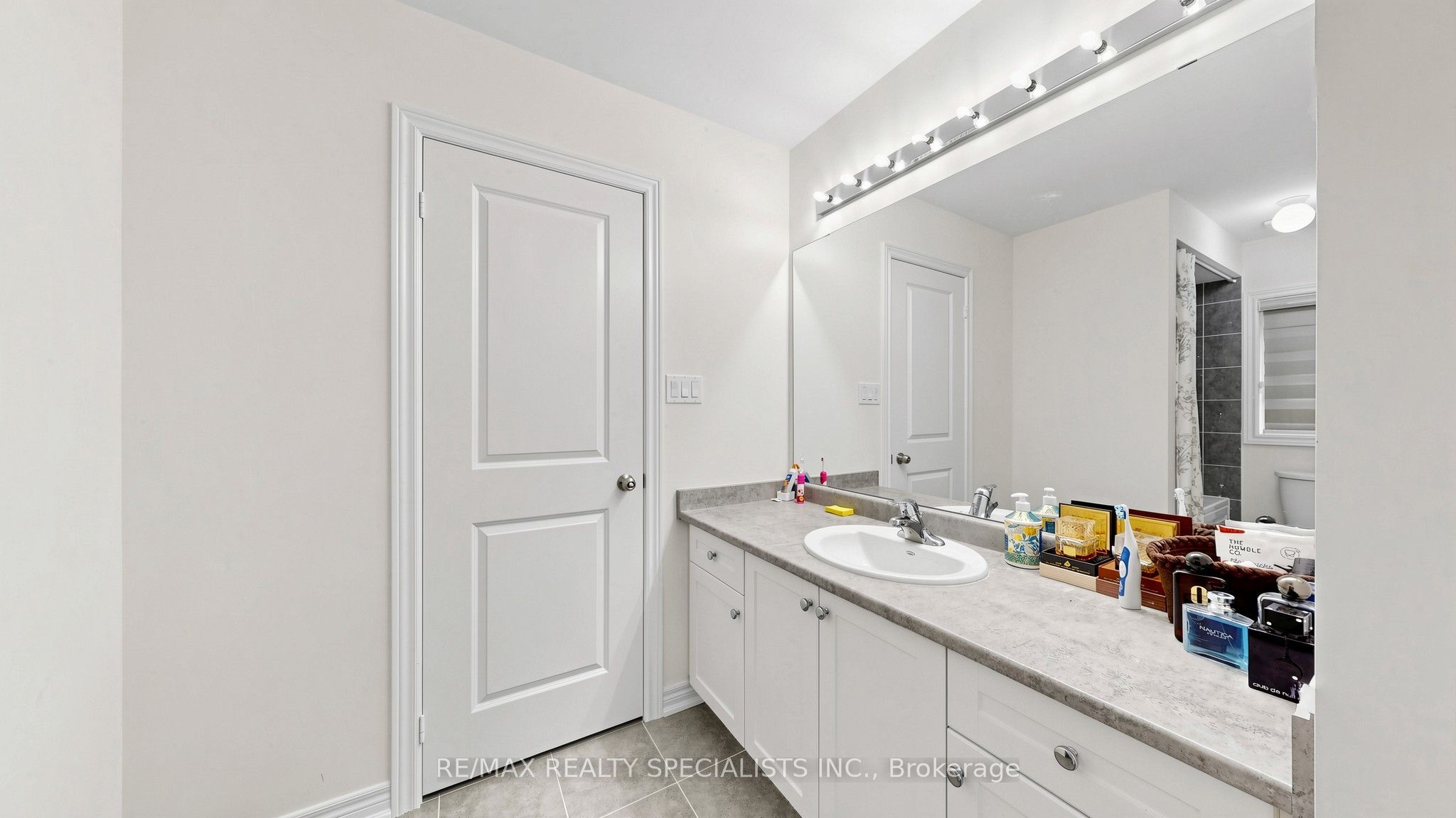 250 Chippewa Avenue Property Photo 39