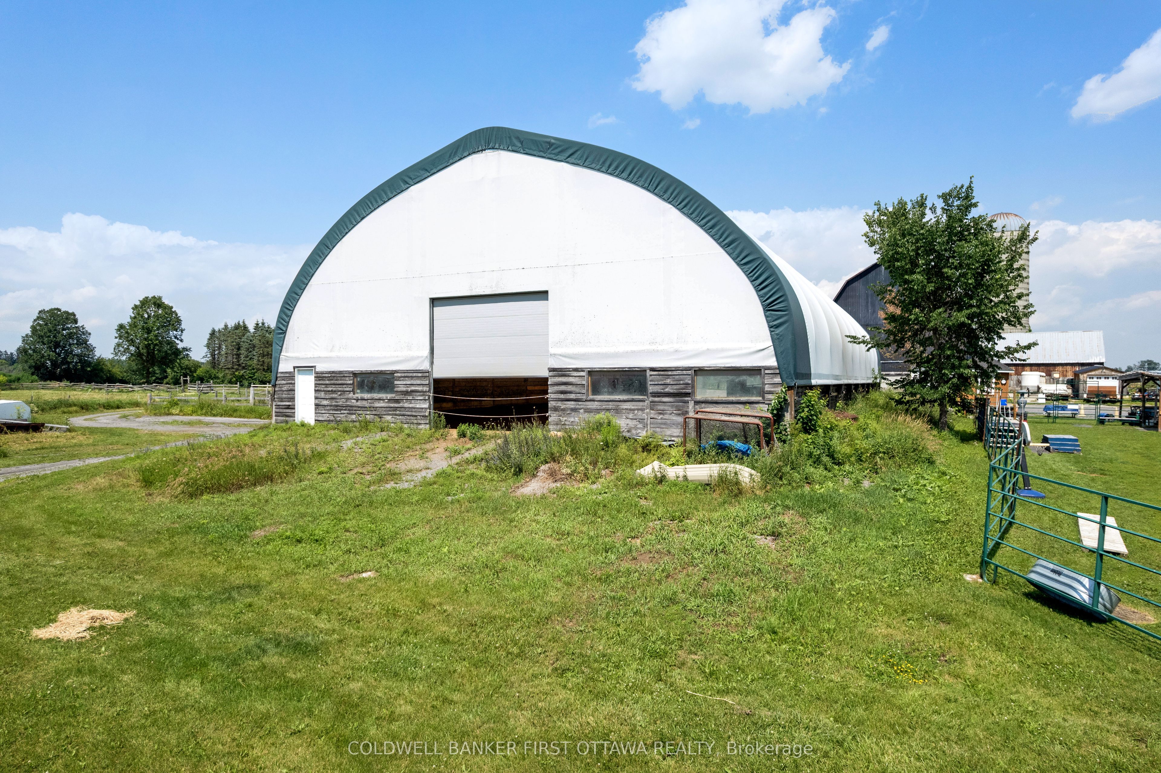 4655 Appleton Side Road Property Photo 6