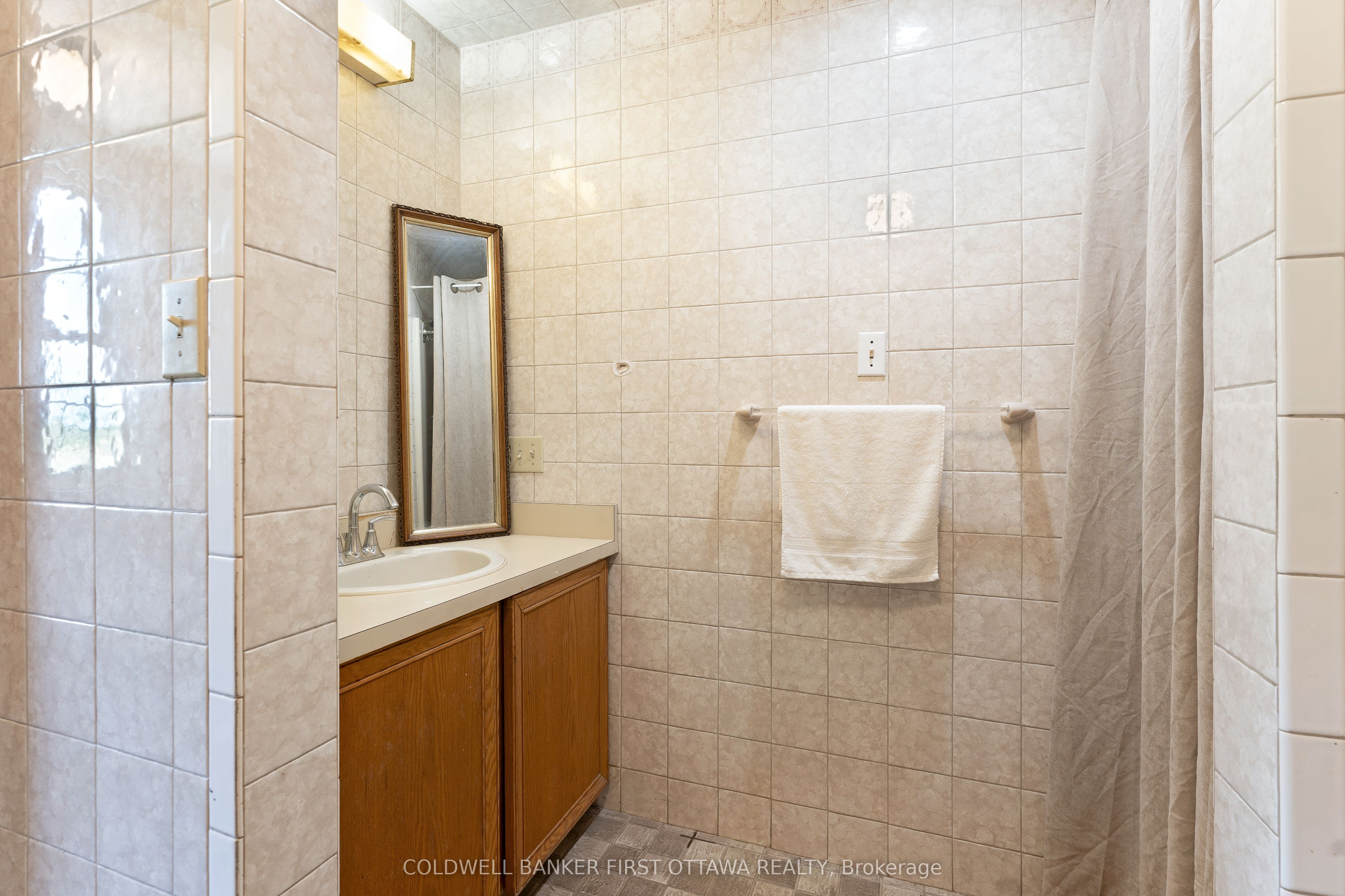 4655 Appleton Side Road Property Photo 21