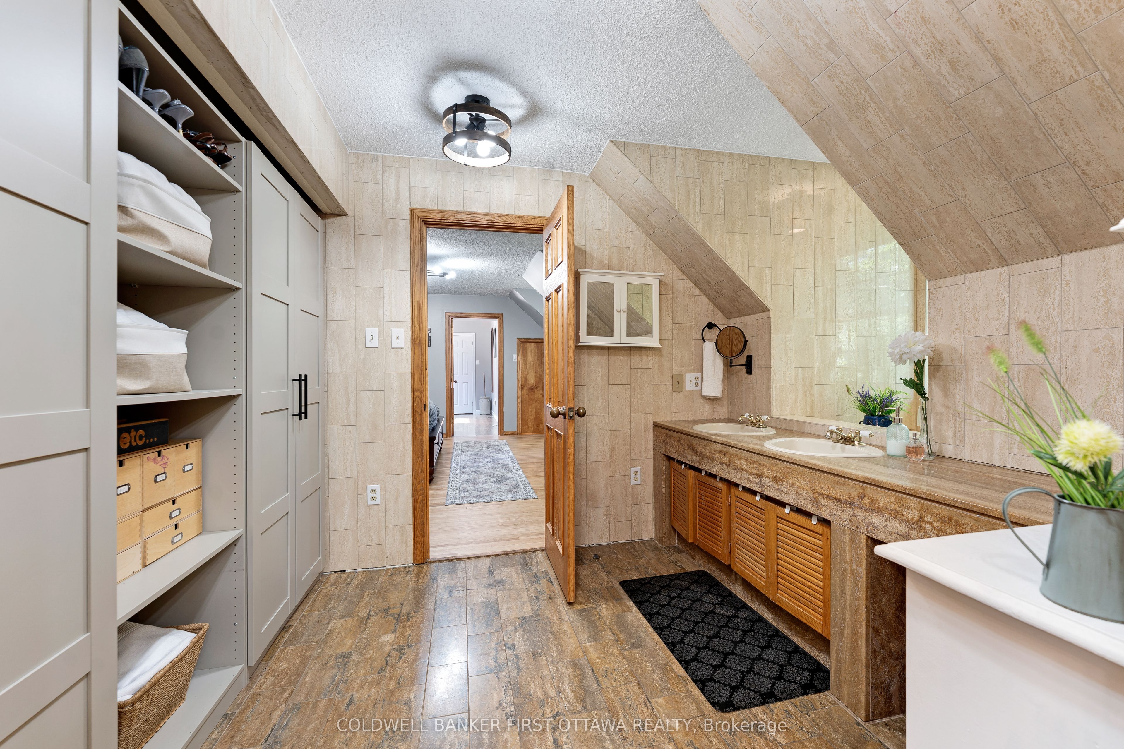 4655 Appleton Side Road Property Photo 27