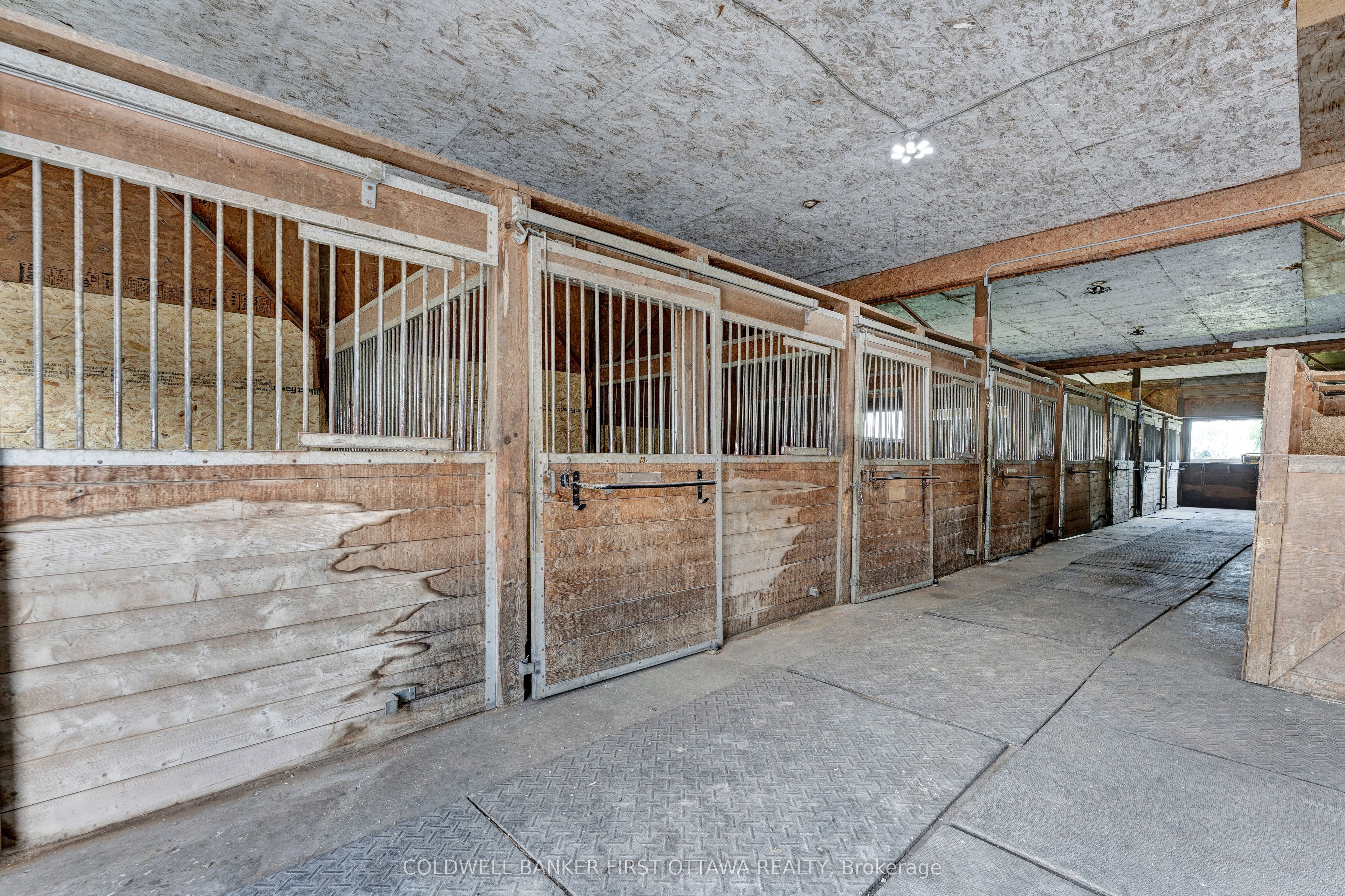 4655 Appleton Side Road Property Photo 40