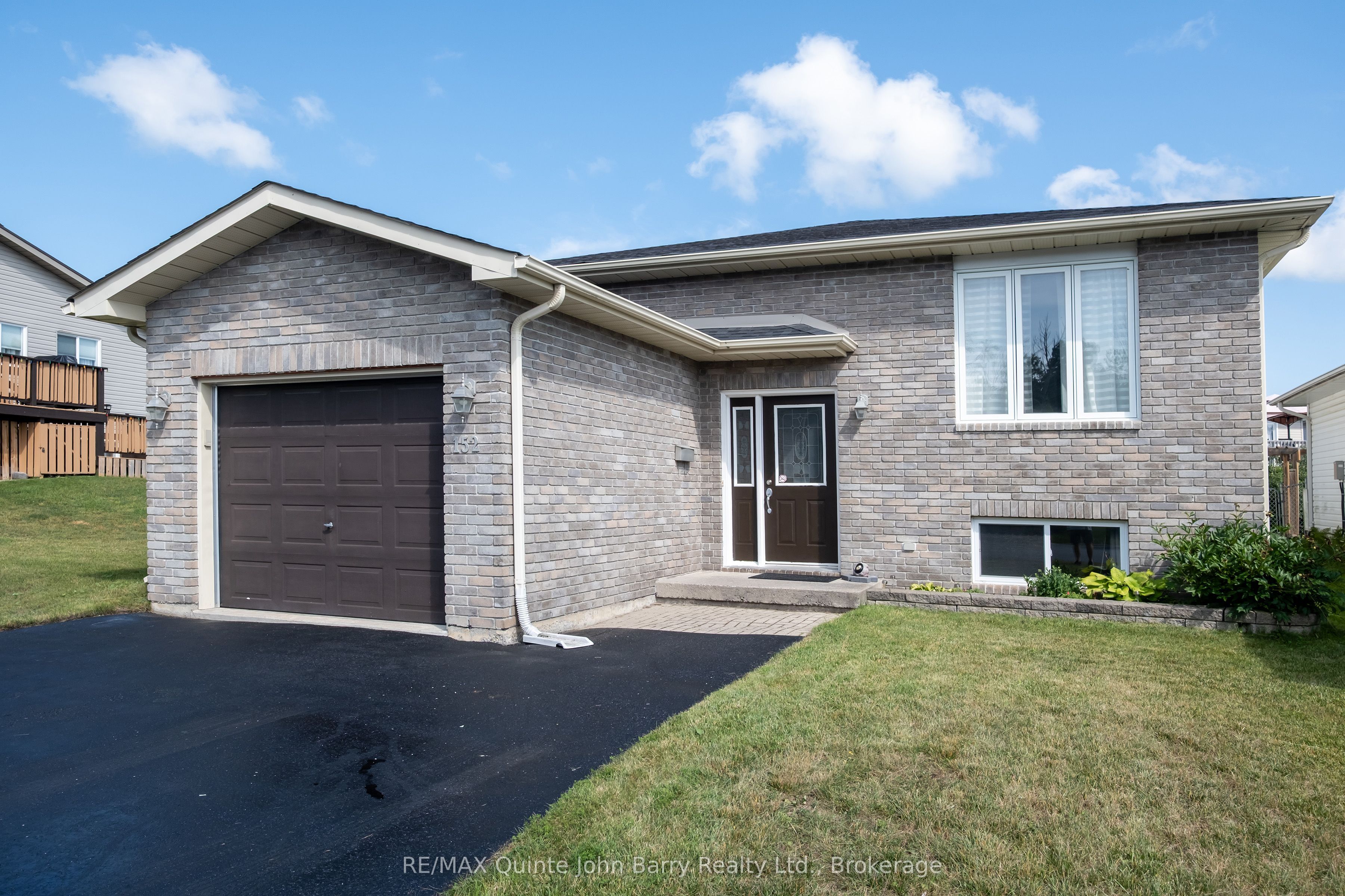 152 Nicholas Street Property Photo 1