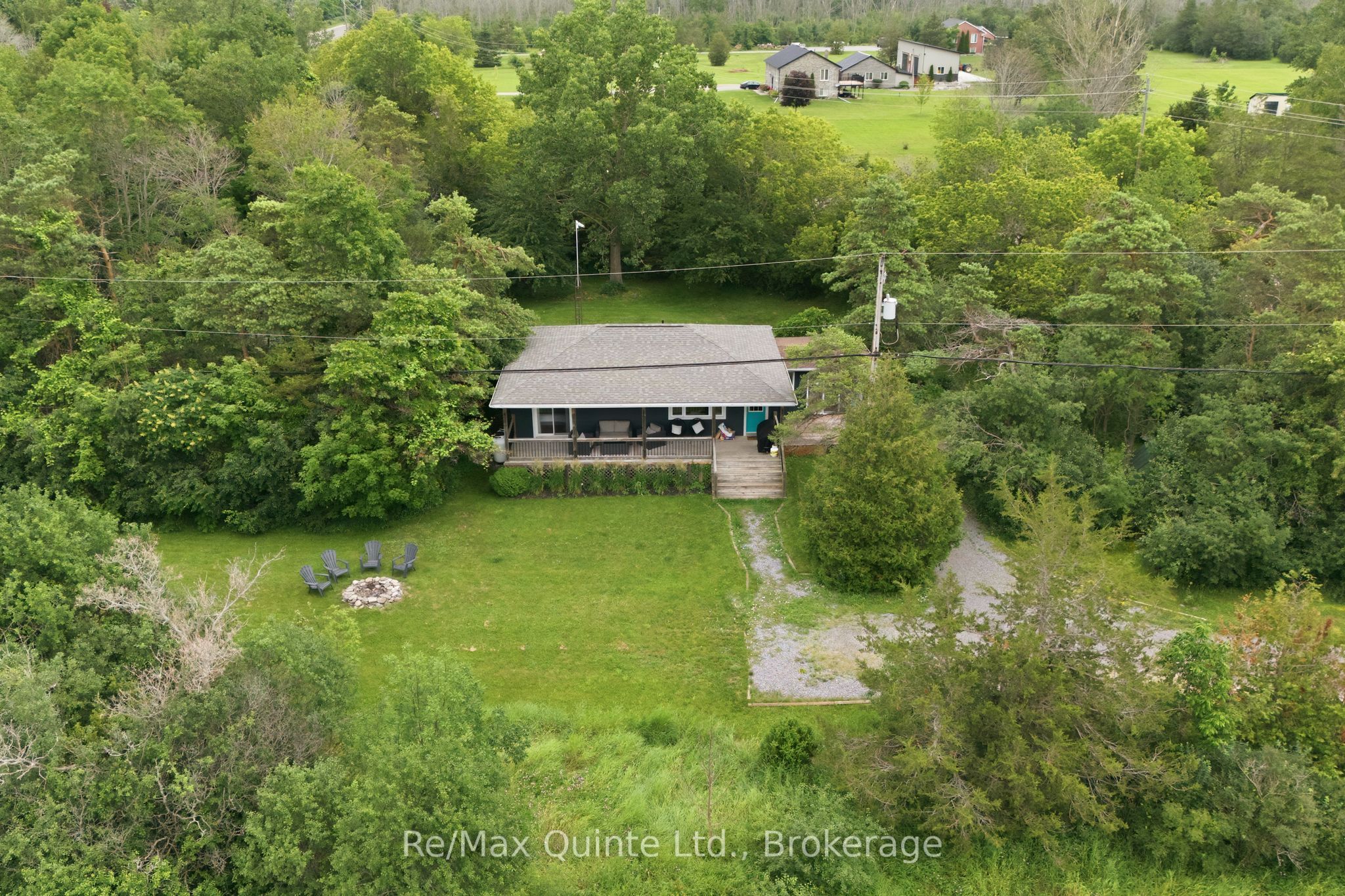 6 Grays Lane Property Photo 1