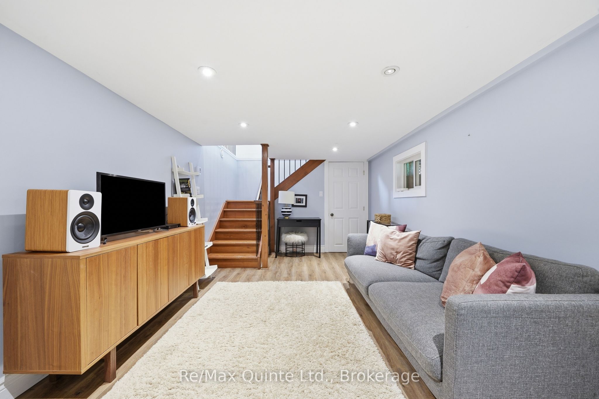 6 Grays Lane Property Photo 27