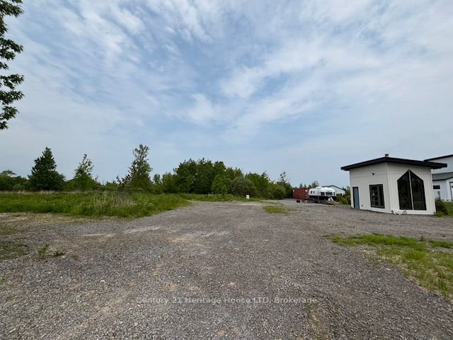 655 Pleasant Beach Road Property Photo 1