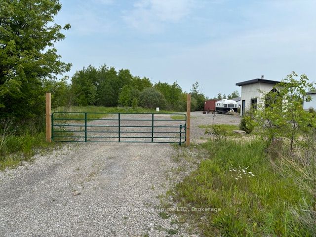 655 Pleasant Beach Road Property Photo 2