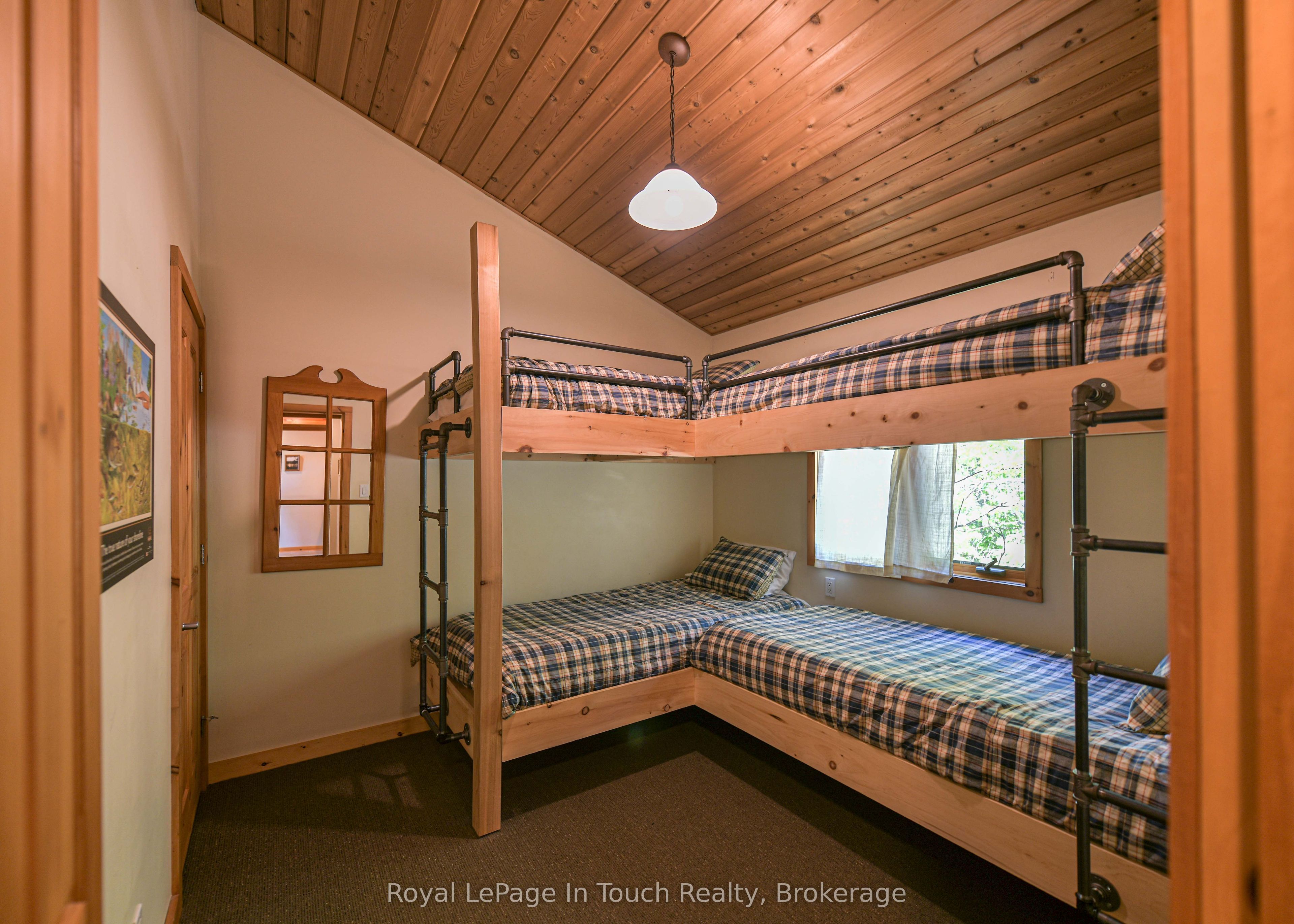 96 Millard Drive Property Photo 21