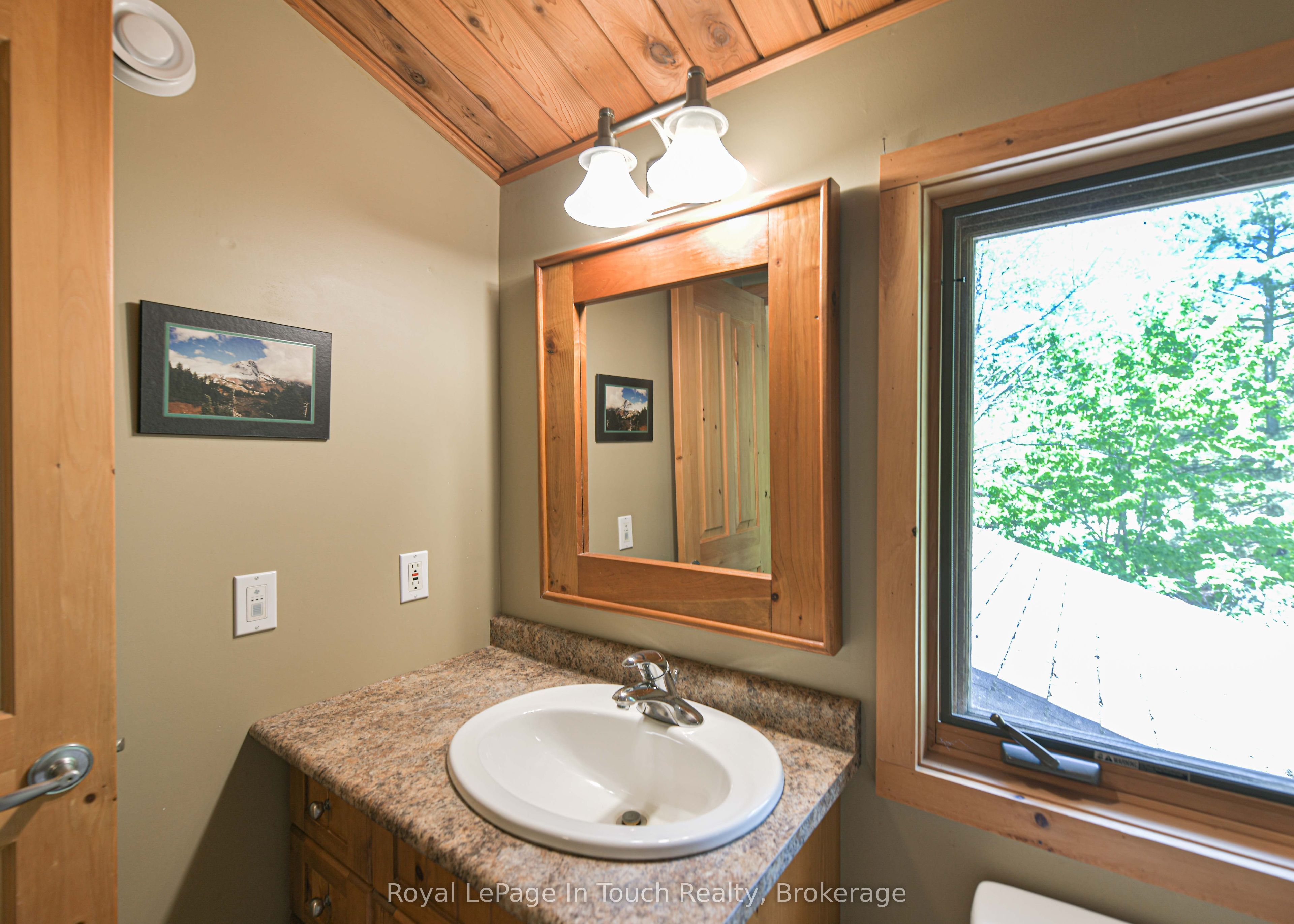 96 Millard Drive Property Photo 29