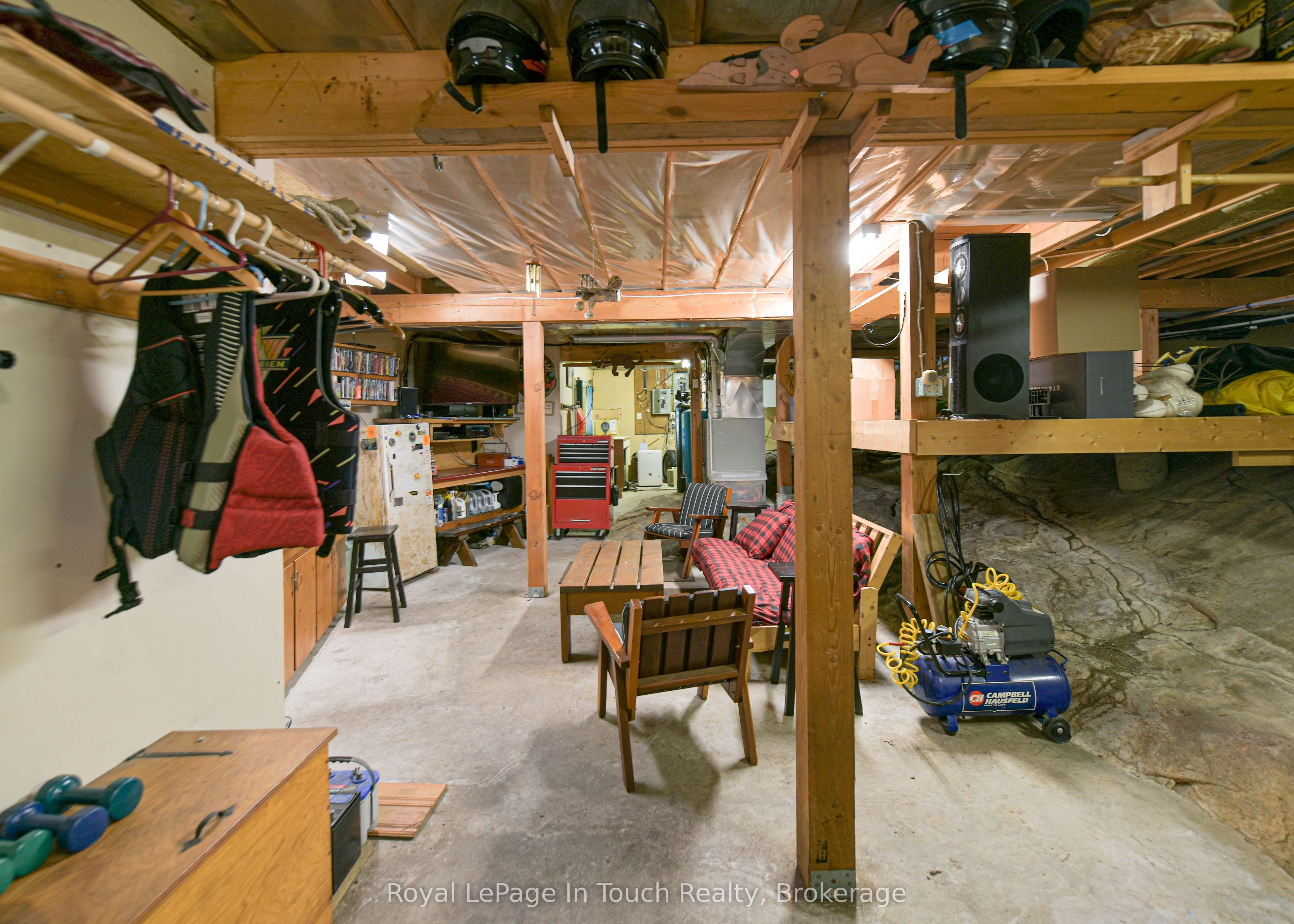 96 Millard Drive Property Photo 32