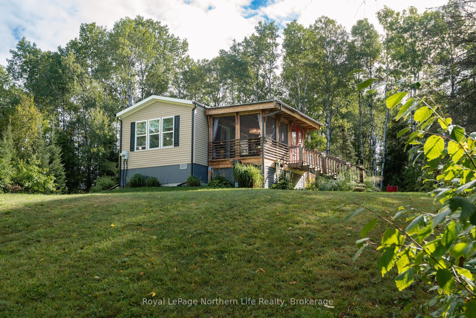 5127 Highway 534 Property Photo 3