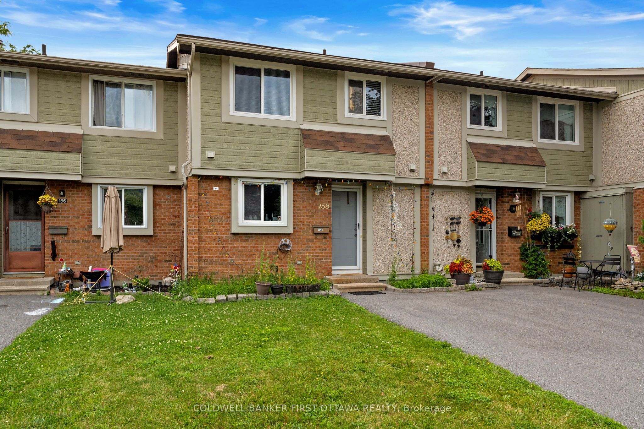 158 Barrow Crescent 19 Property Photo 3