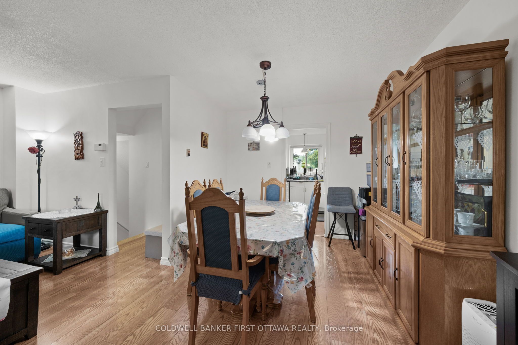 158 Barrow Crescent 19 Property Photo 12