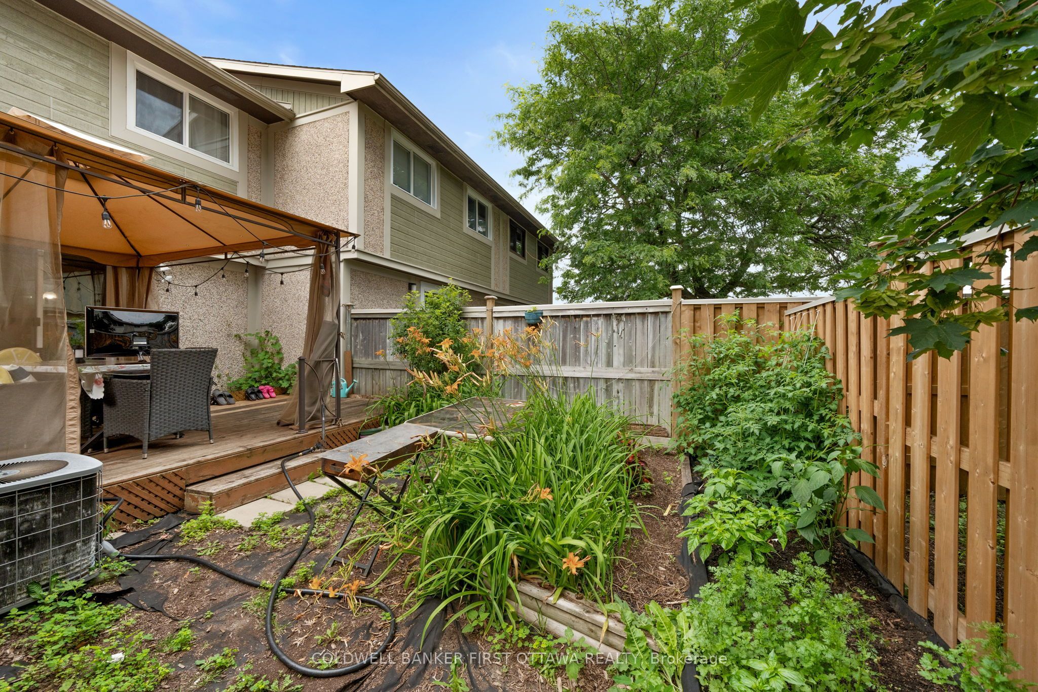 158 Barrow Crescent 19 Property Photo 35