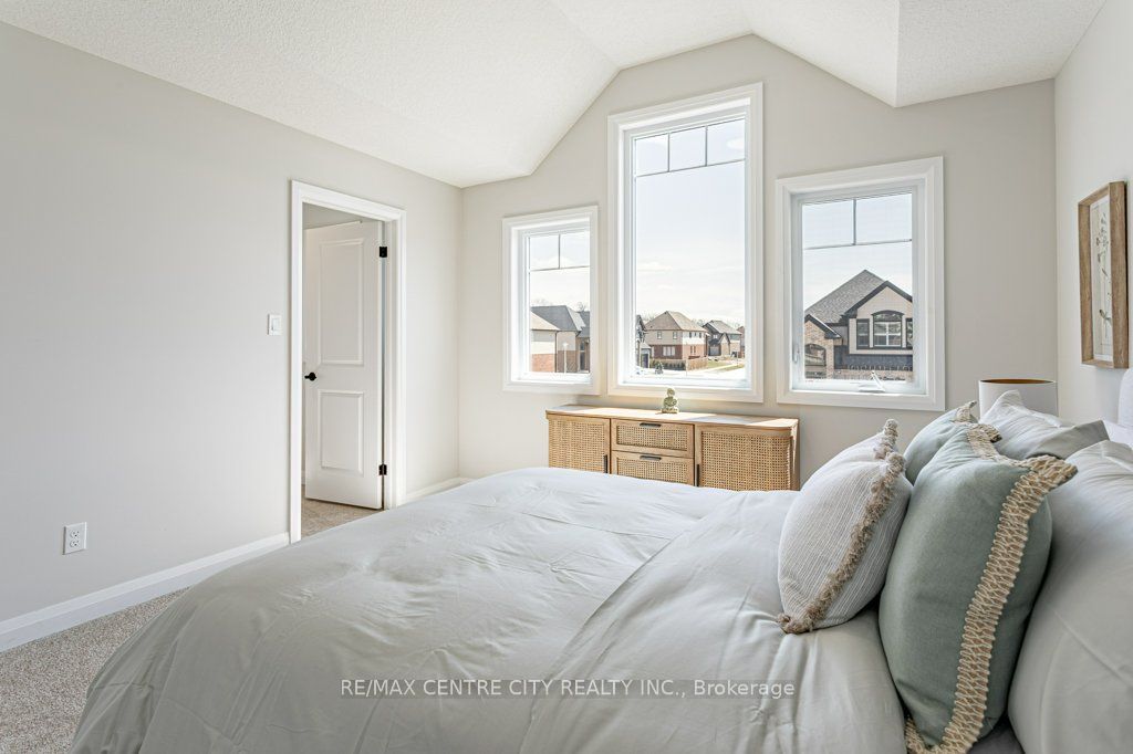 1605 Noah Bend Property Photo 32