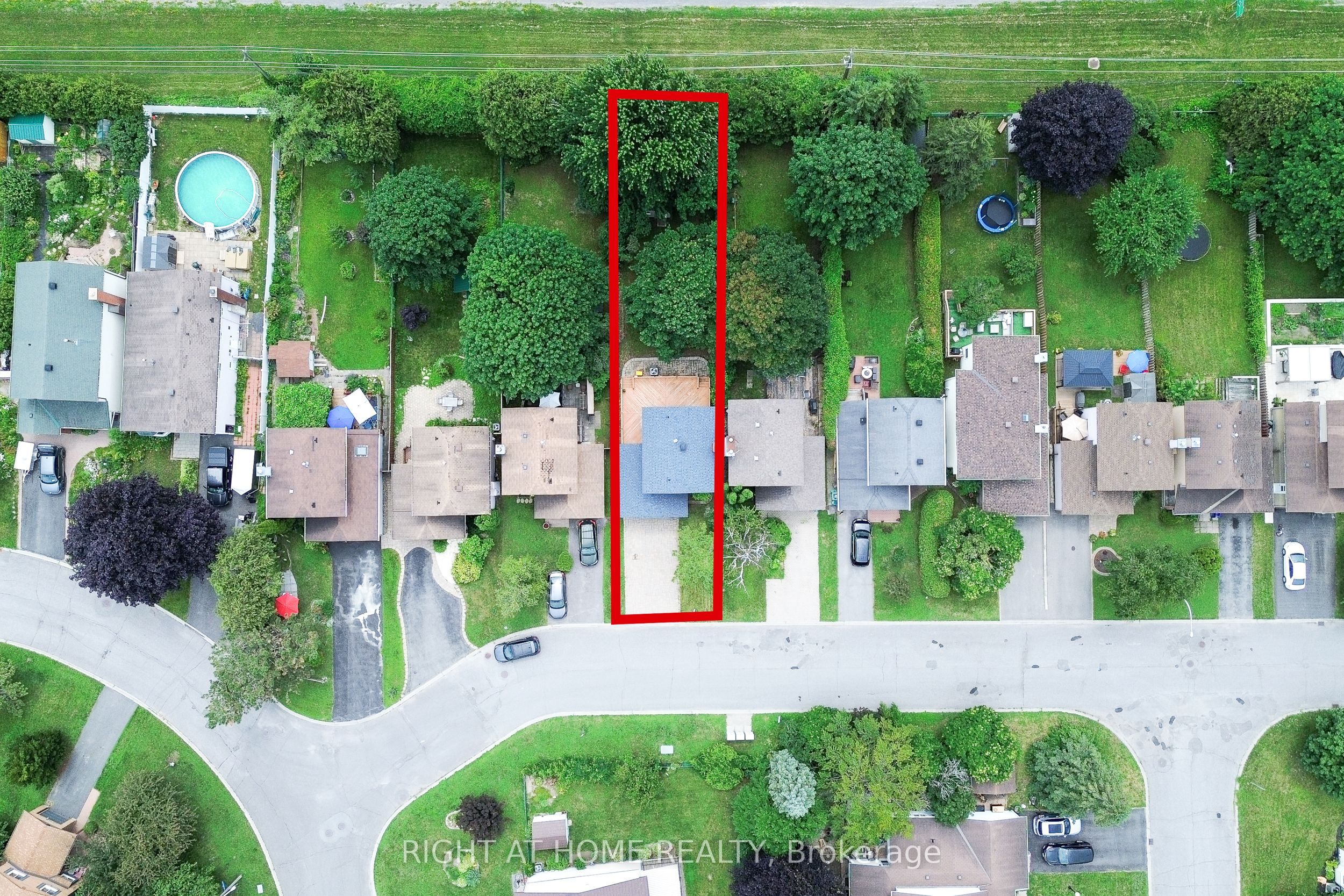 161 Pheasant Run Drive Property Photo 3