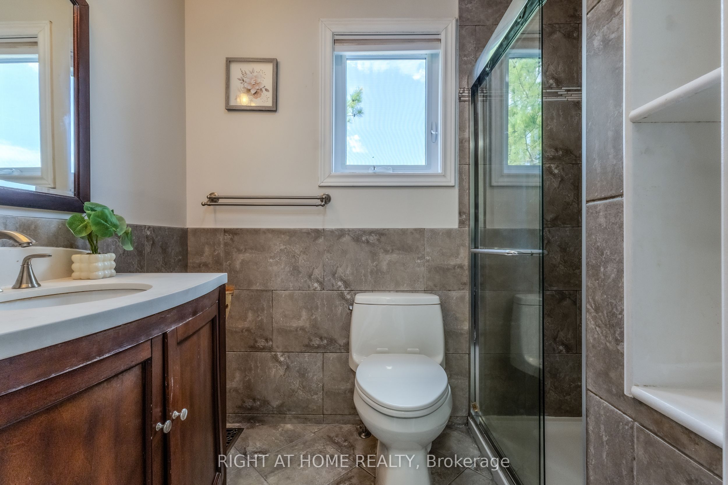 161 Pheasant Run Drive Property Photo 14