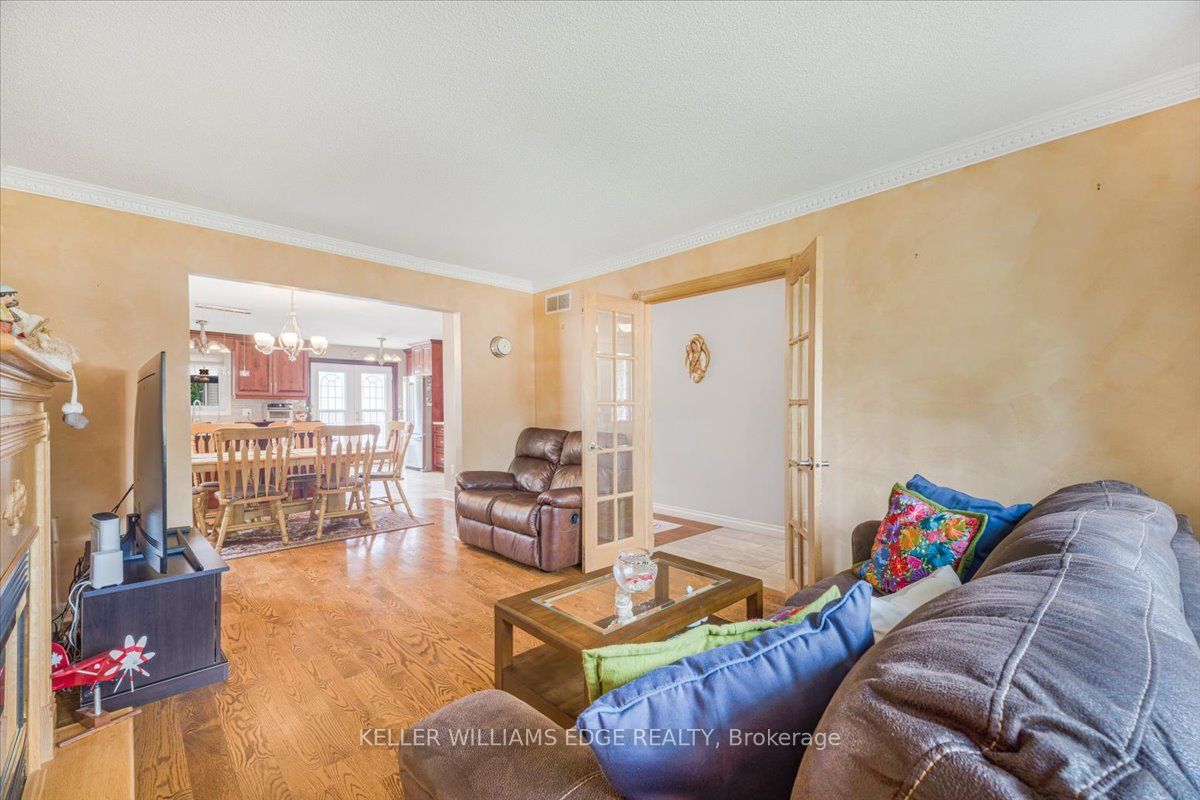 93 Wellandvale Drive Property Photo 6