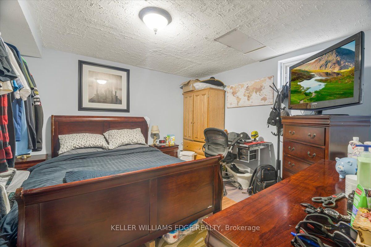 93 Wellandvale Drive Property Photo 26