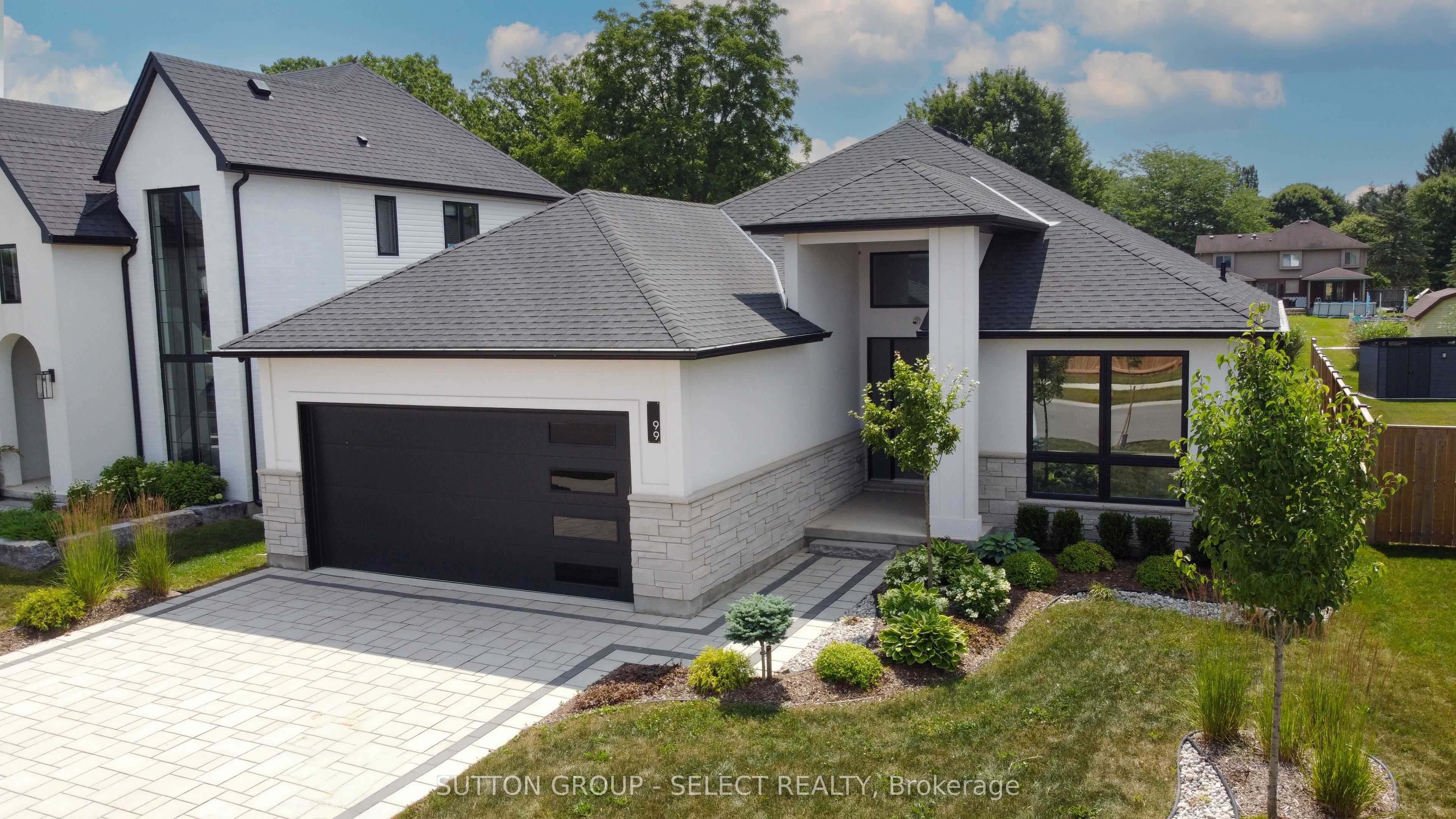 99 Optimist Drive Property Photo 1