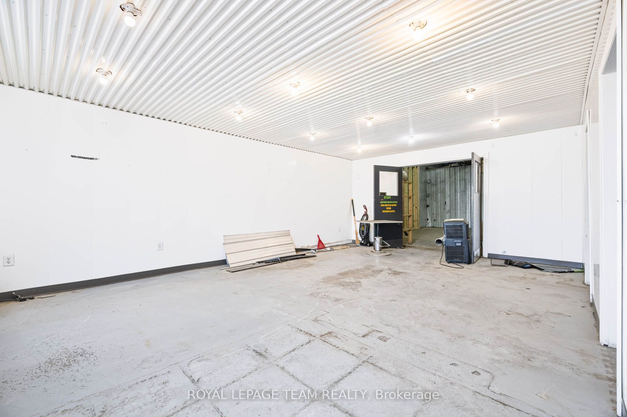 3 Industrial Road Property Photo 15