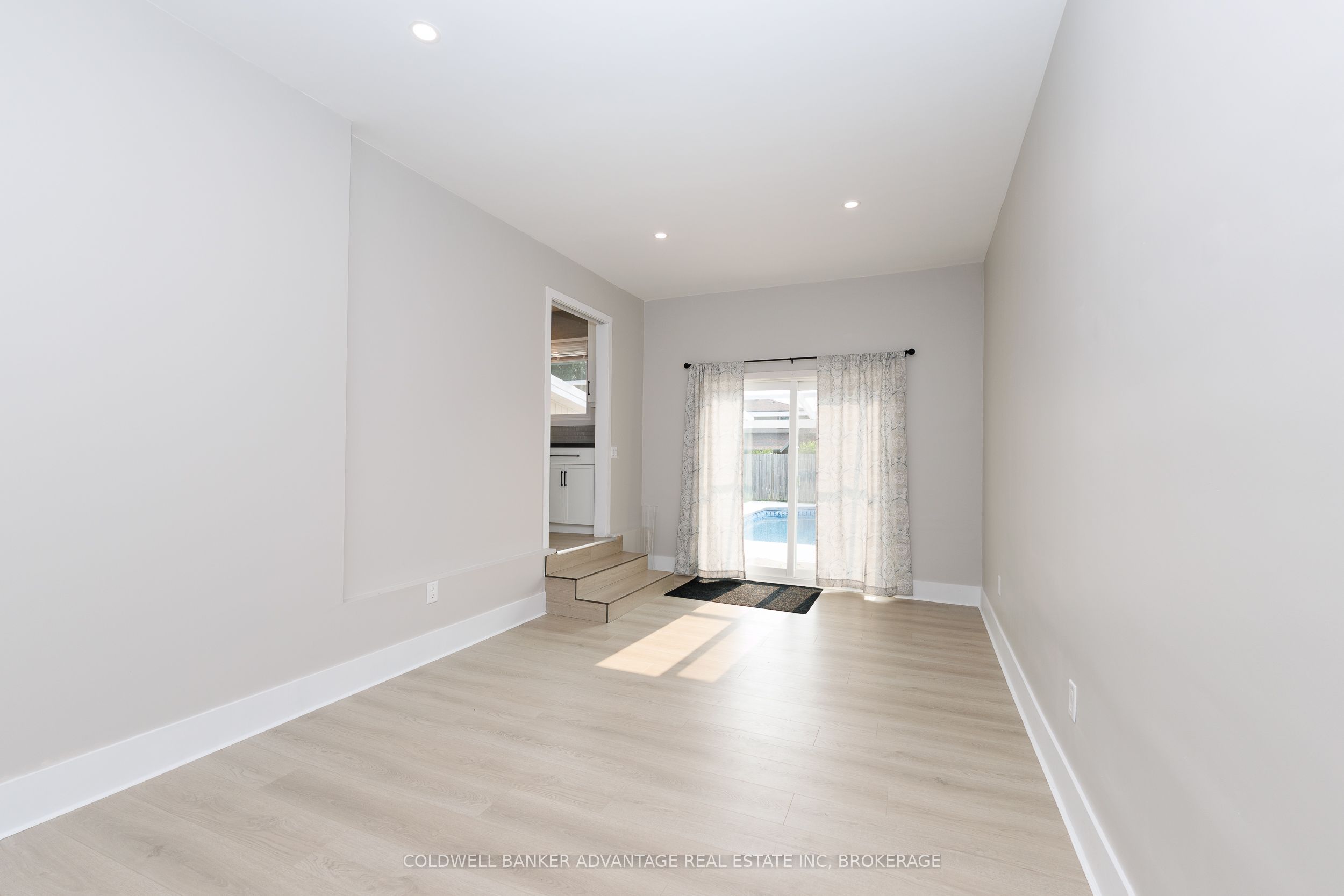 77 Balmoral Avenue Property Photo 17