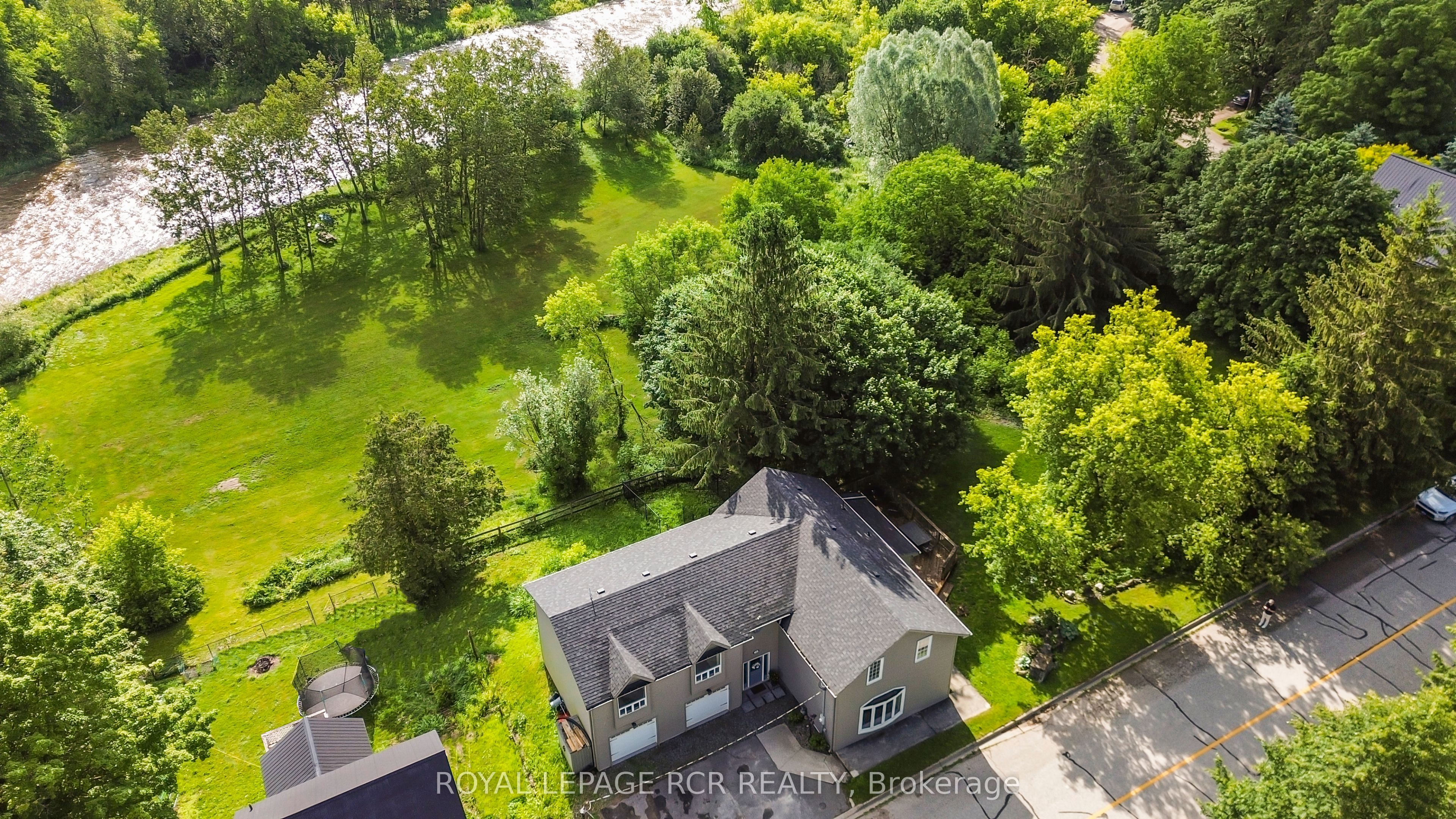 12 Mill Street Property Photo 1
