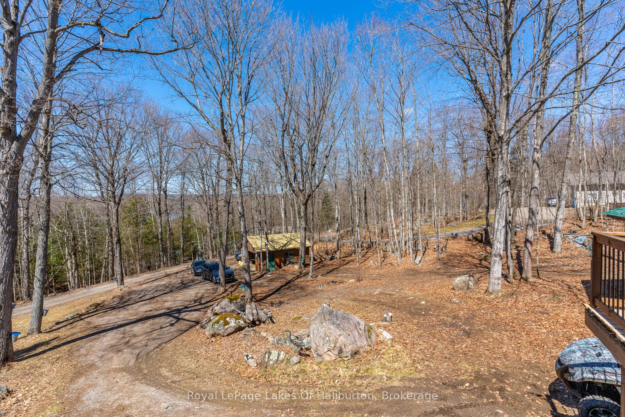 1096 Chelsea Lane Property Photo 42