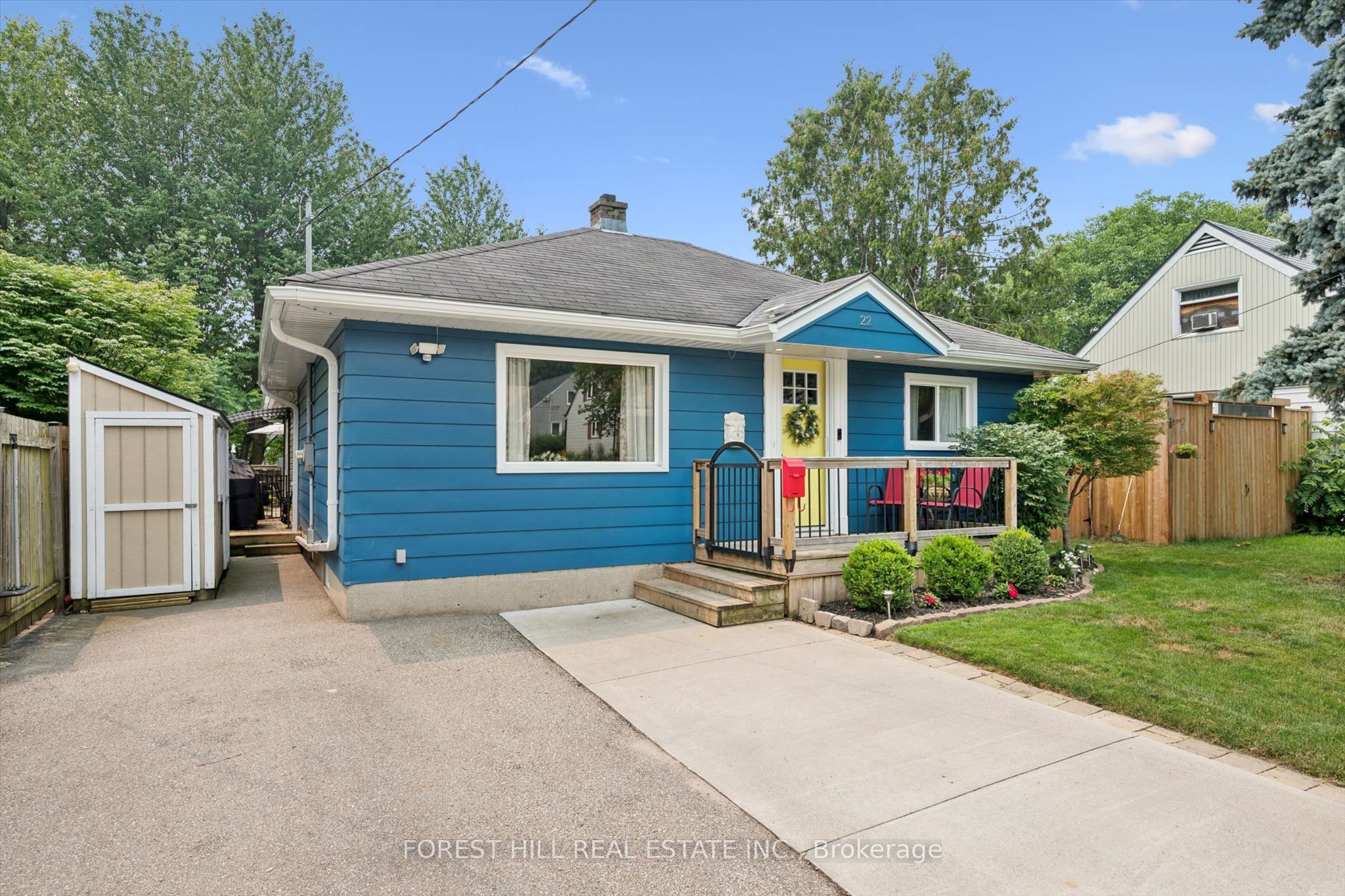 22 Sleeman Avenue Property Photo 2