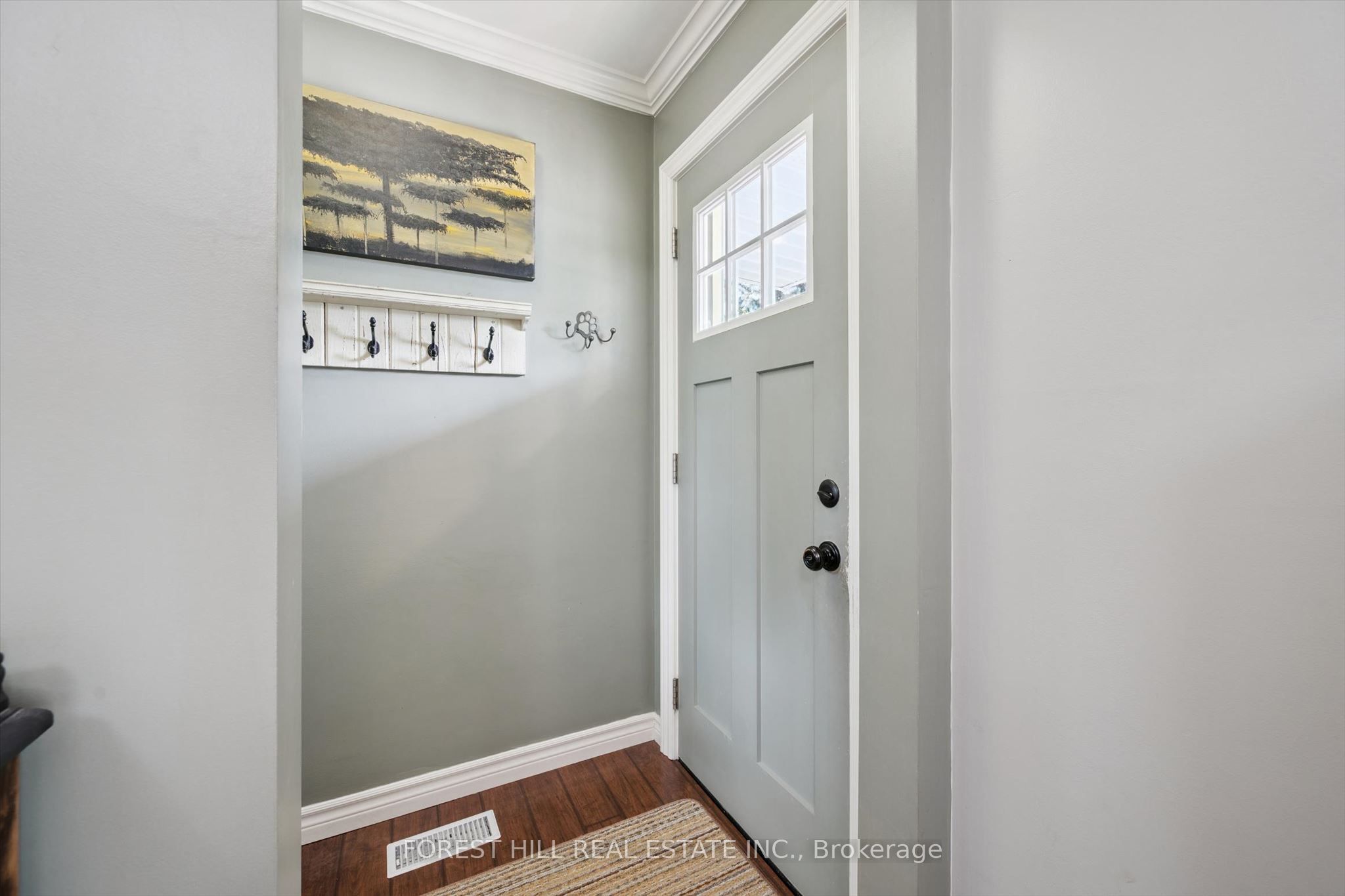 22 Sleeman Avenue Property Photo 6