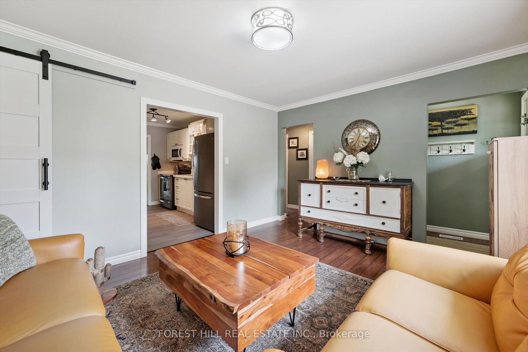 22 Sleeman Avenue Property Photo 9