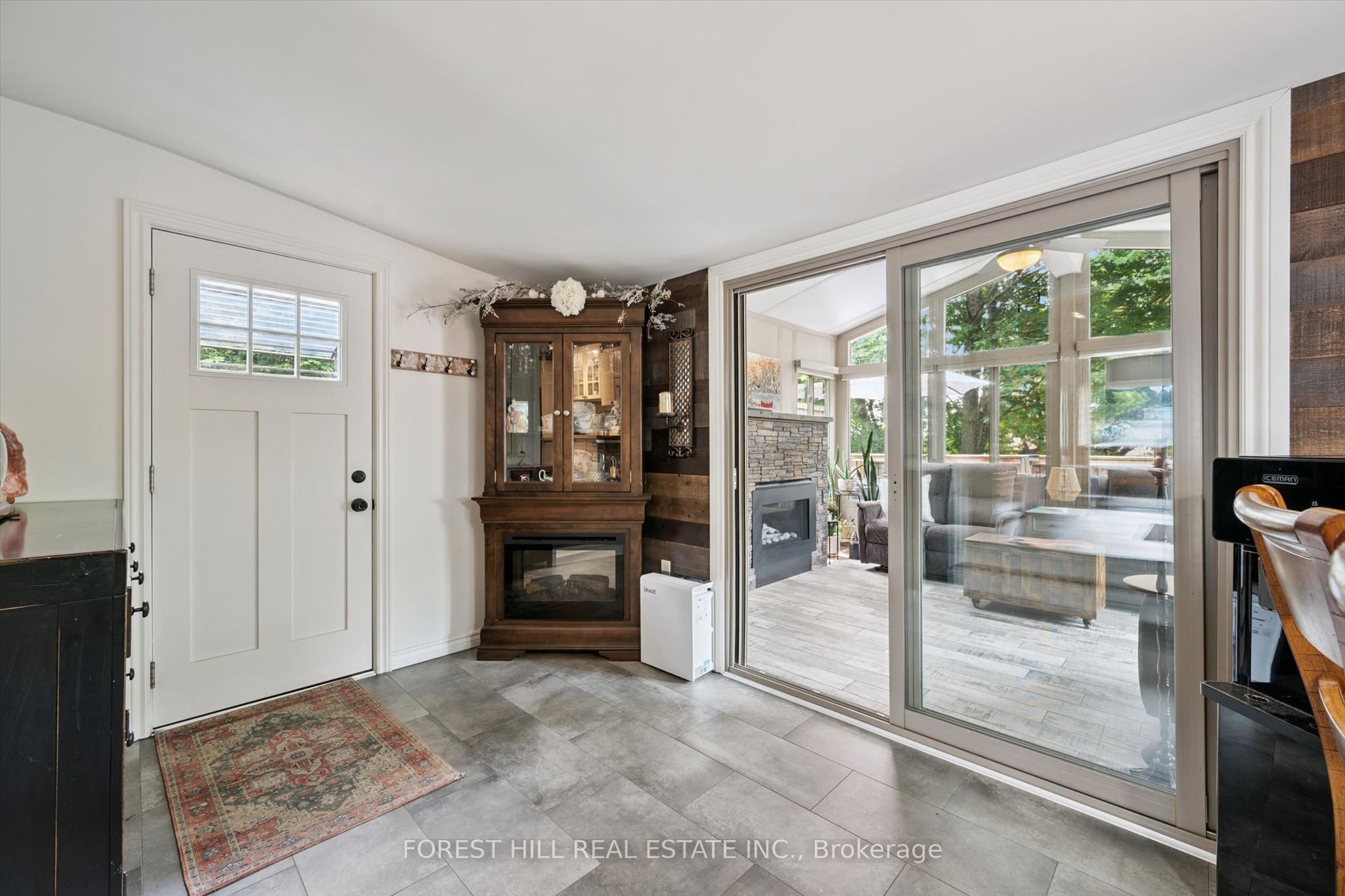 22 Sleeman Avenue Property Photo 15