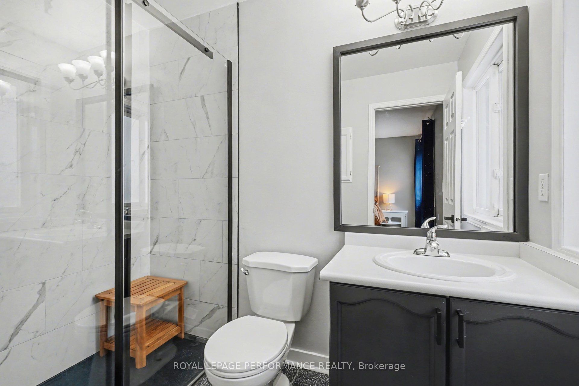 1403 Beaucourt Place Property Photo 14