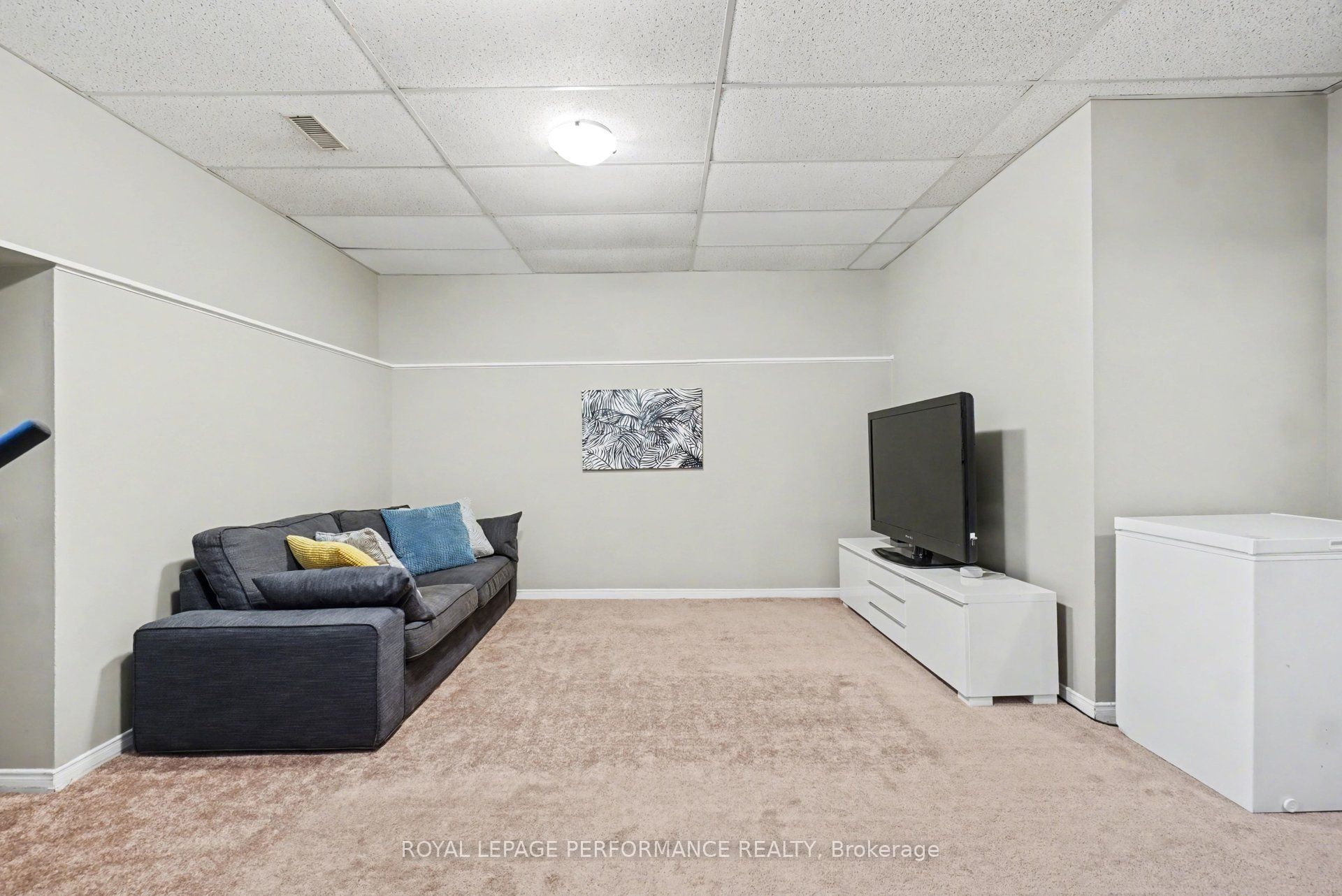 1403 Beaucourt Place Property Photo 20