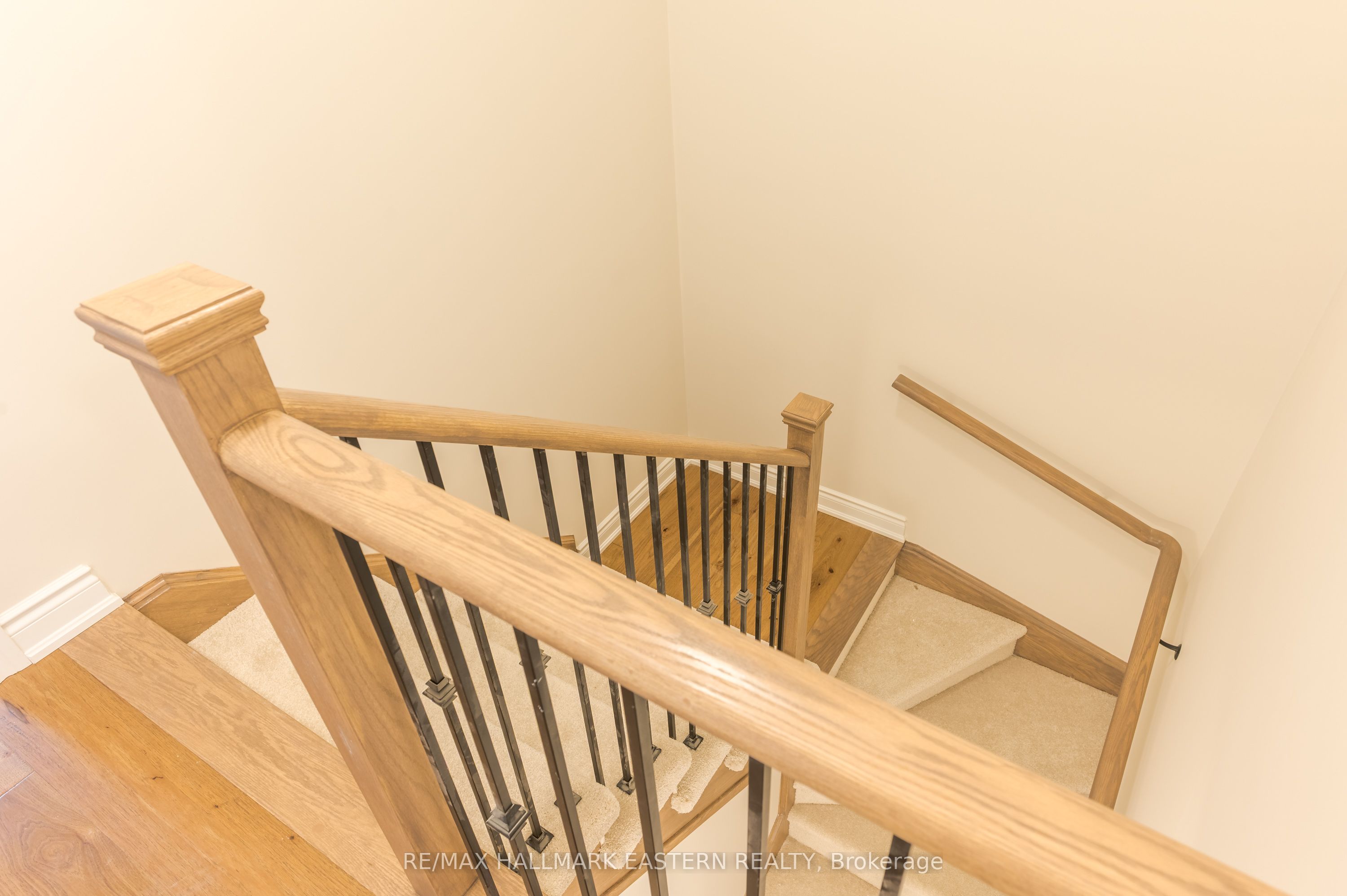 17 Coldbrook Drive Property Photo 14